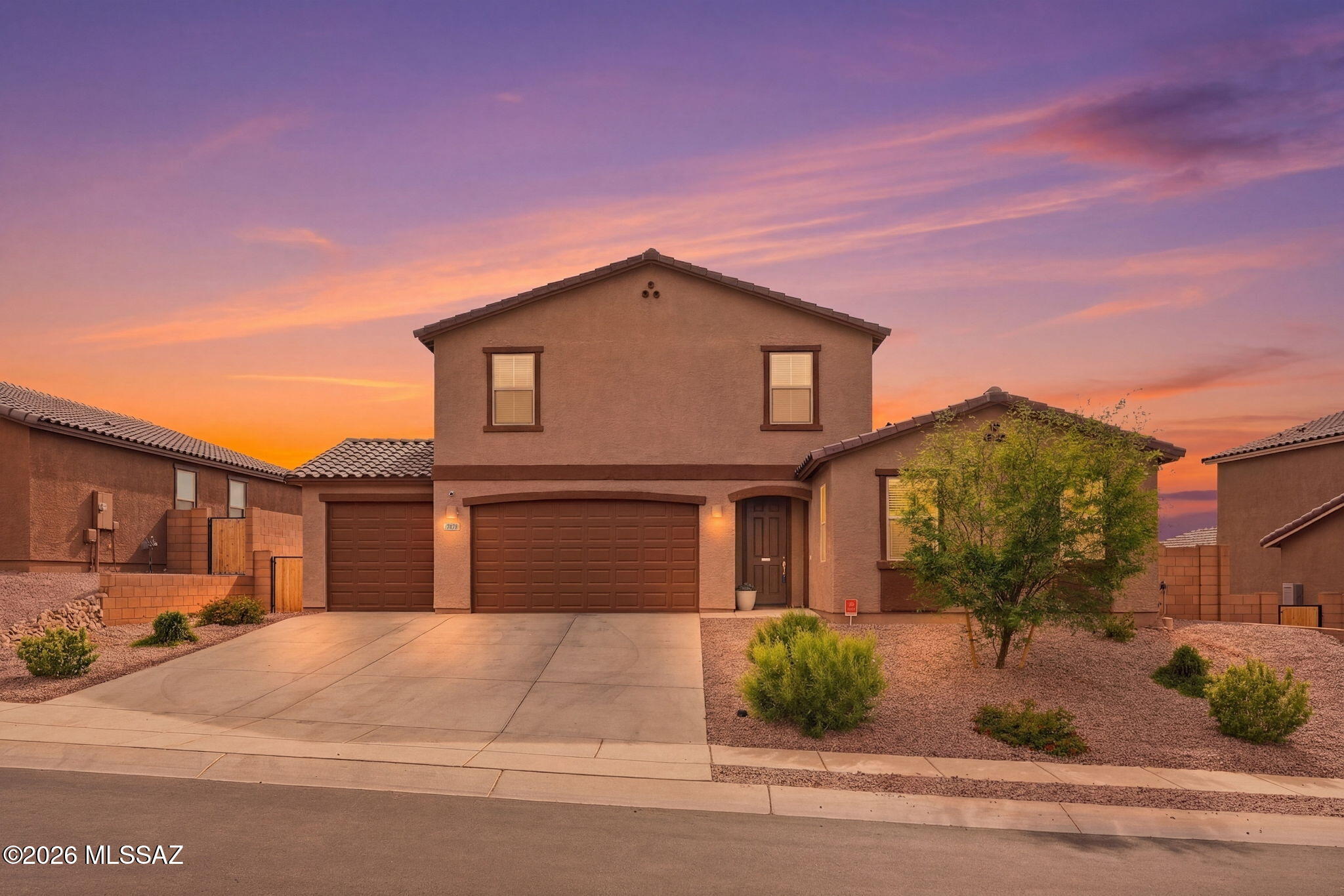Seller to offer $5k credit towards buyers closing costs or rate buy down with acceptable offer!
Located in Vail, Arizona, this spacious Next Gen® home is designed for flexibility, comfort, and modern living. With 2,749 square feet across two stories, this upgraded property offers an ideal setup for multi-generational living, guests, or a private home office.
The open-concept main living area flows seamlessly between the kitchen, dining, and family room--perfect for entertaining and everyday life. Upstairs includes additional living space enhanced with extra Ethernet wiring for reliable connectivity, ideal for remote work or streaming. Step outside to a beautifully finished backyard featuring brick pavers, decorative rock, and low-maintenance turf, creating an inviting outdoor retreat.