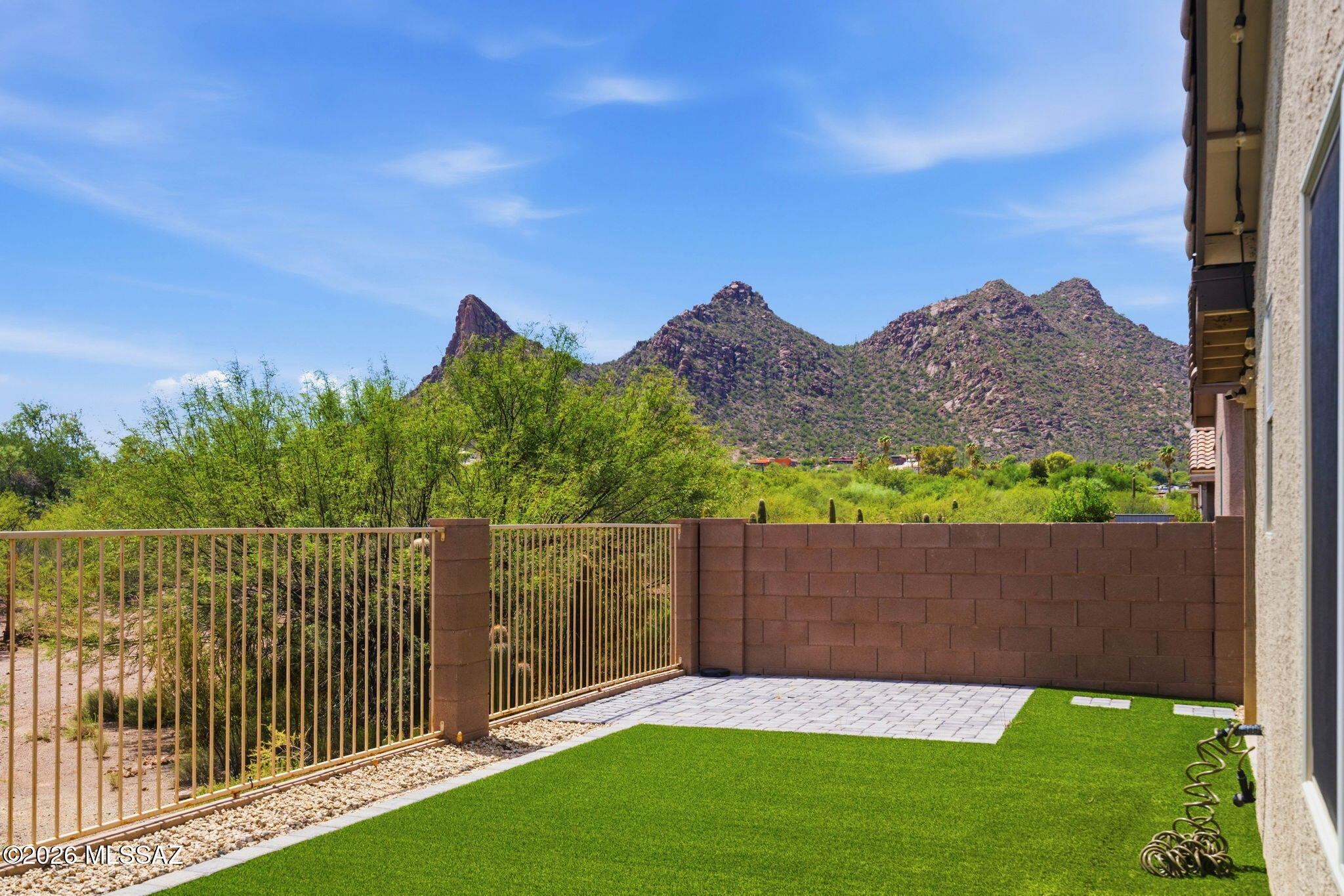 Dakota Vista - Residential