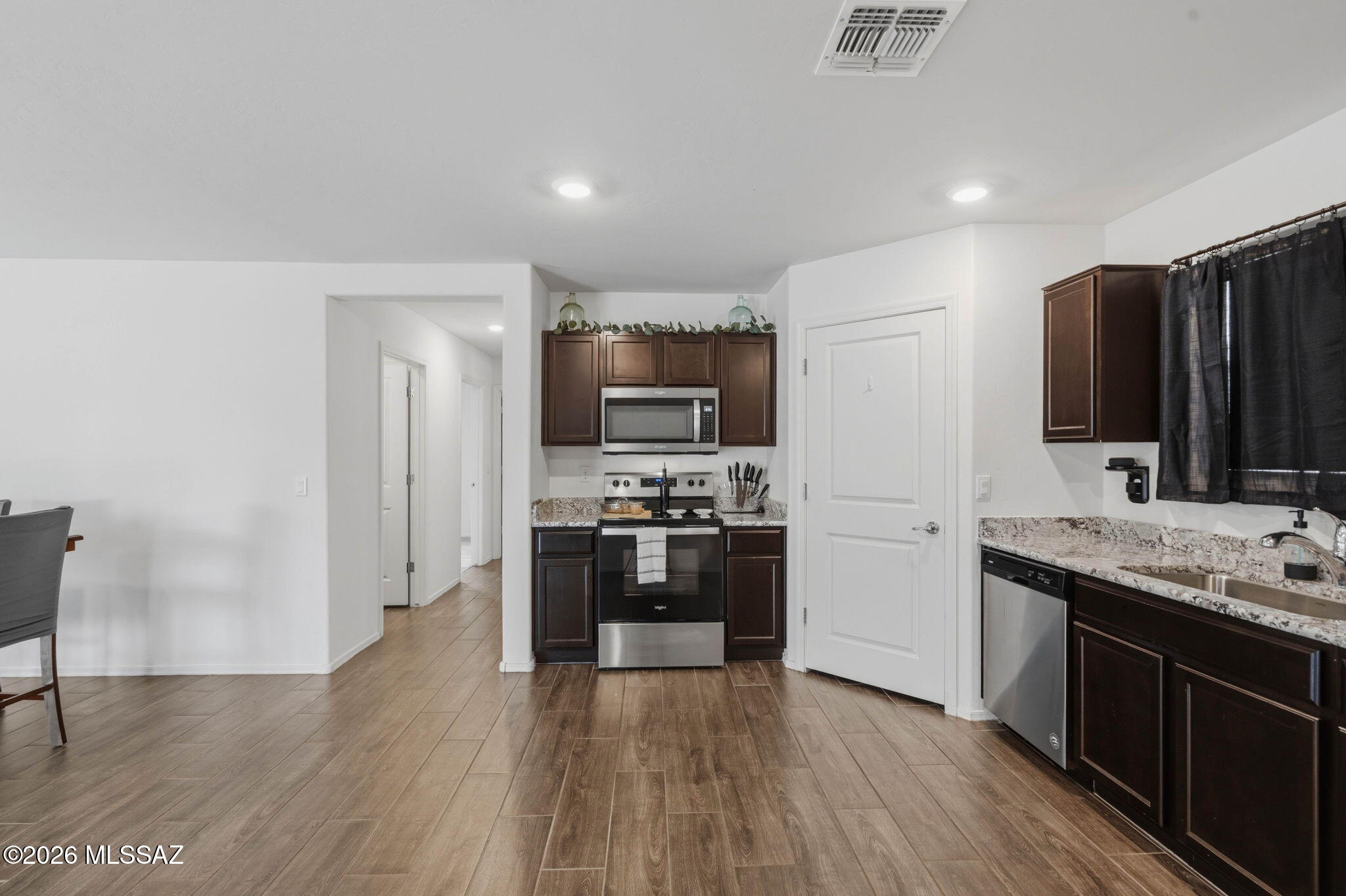 Dakota Vista - Residential