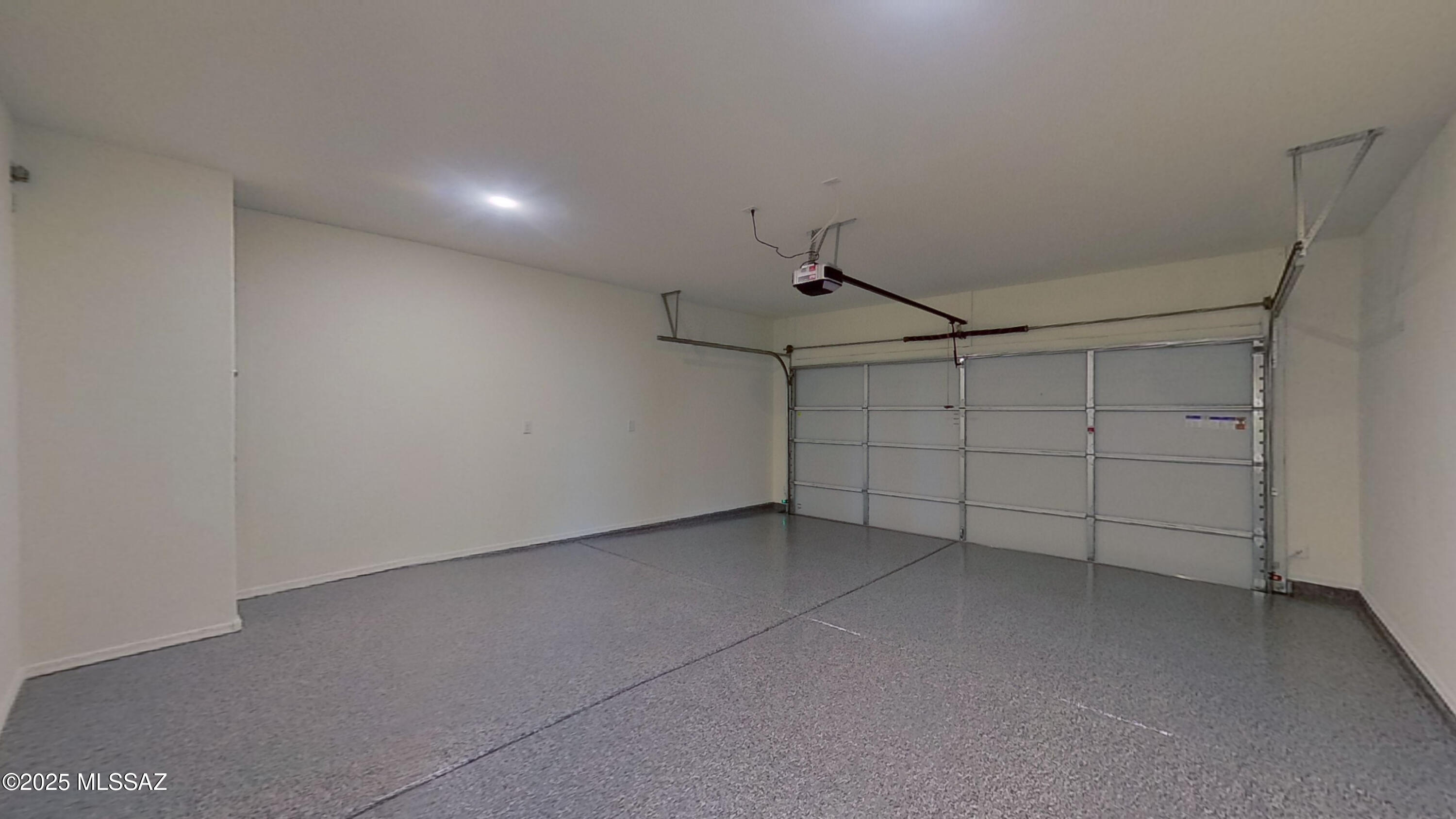 Rancho Del Lago (101-206) - Residential Lease