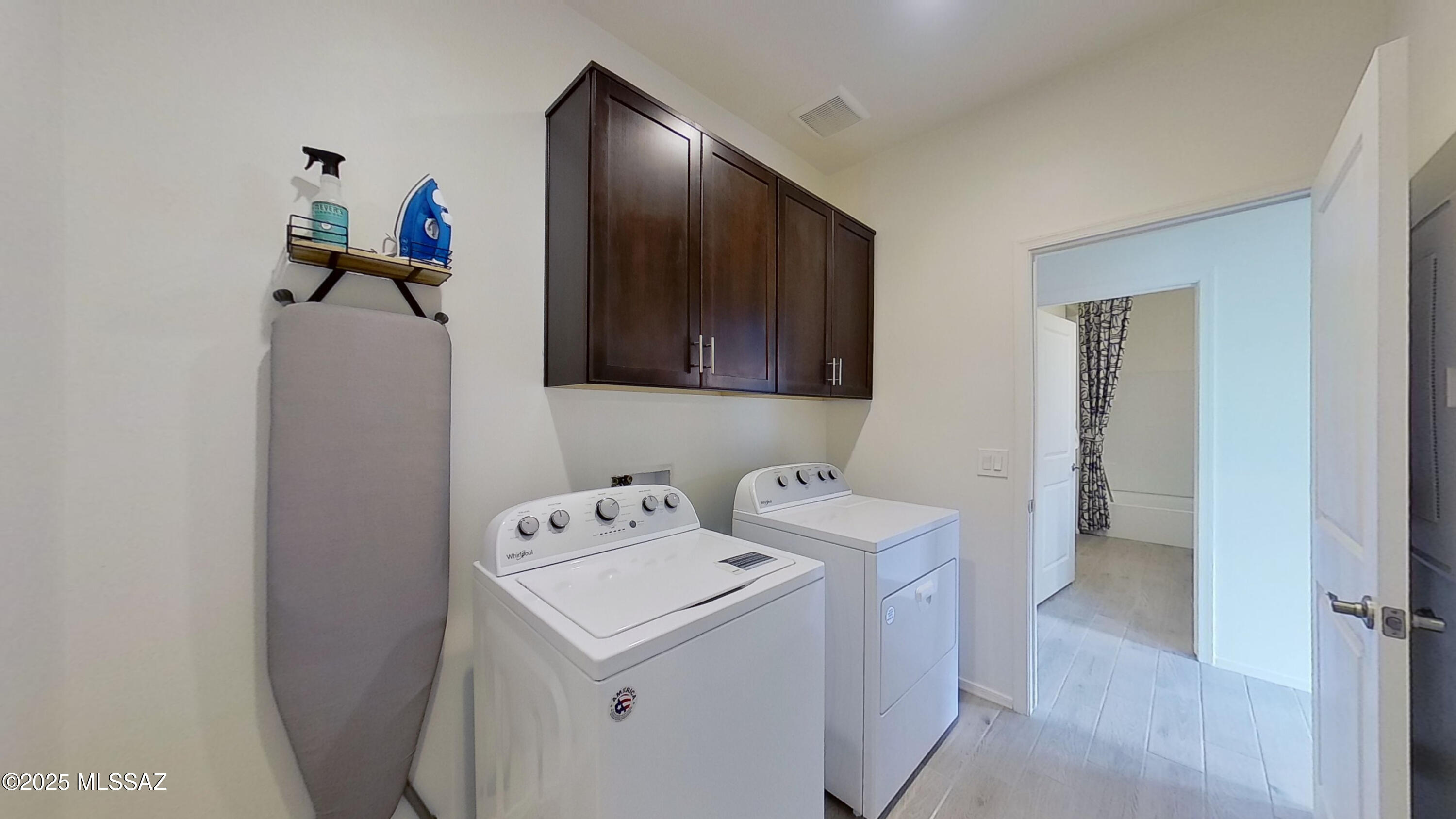 Rancho Del Lago (101-206) - Residential Lease