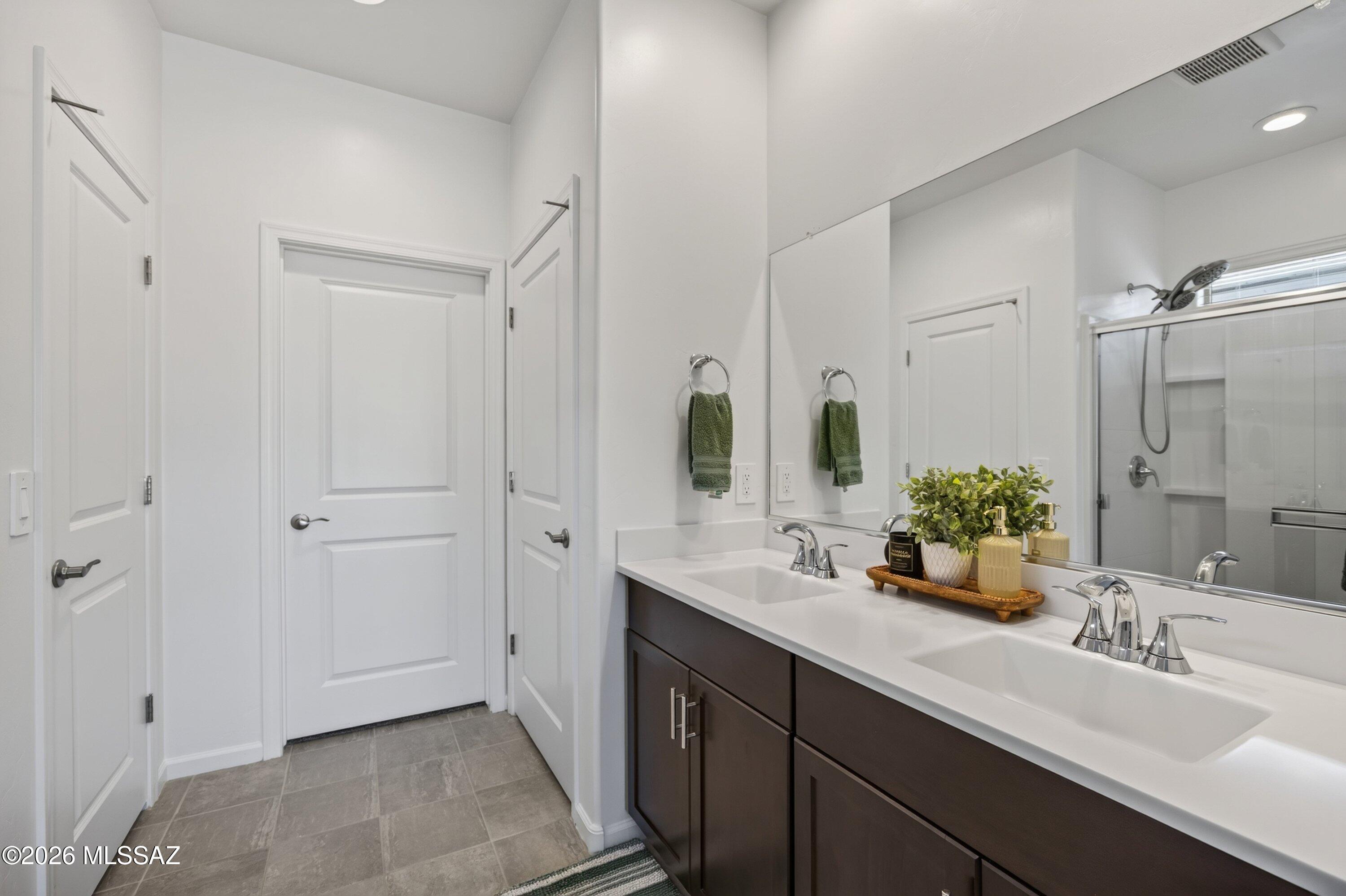 La Estancia De Tucson (1-330) - Residential