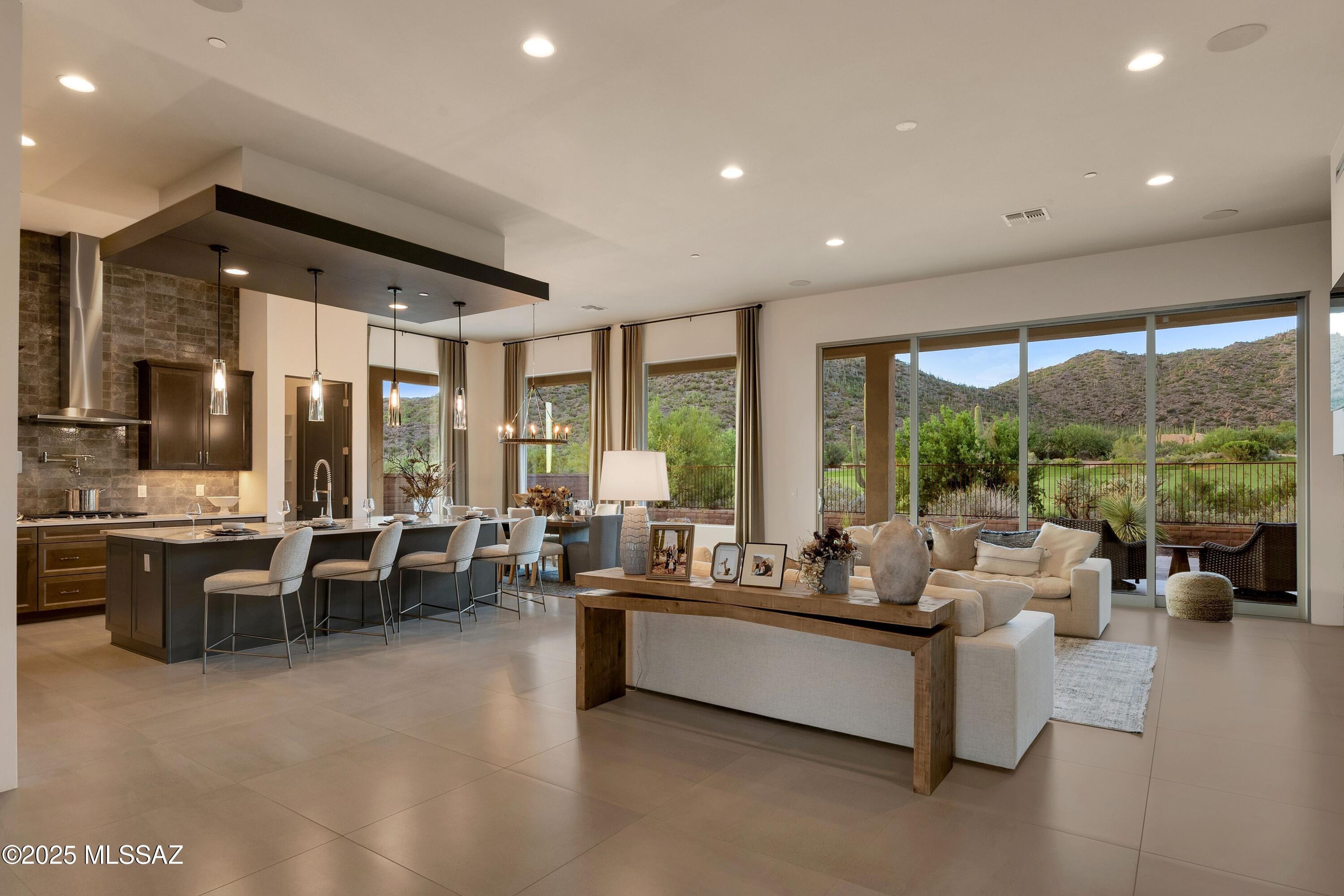 Boulder Bridge Pass III At Dove Mountain SQ20143000307 - Residential