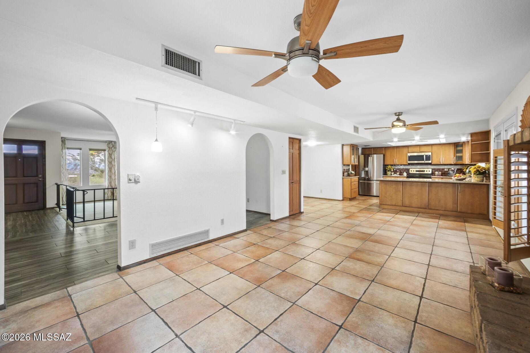 Heatherwood Hills (1-72) - Residential