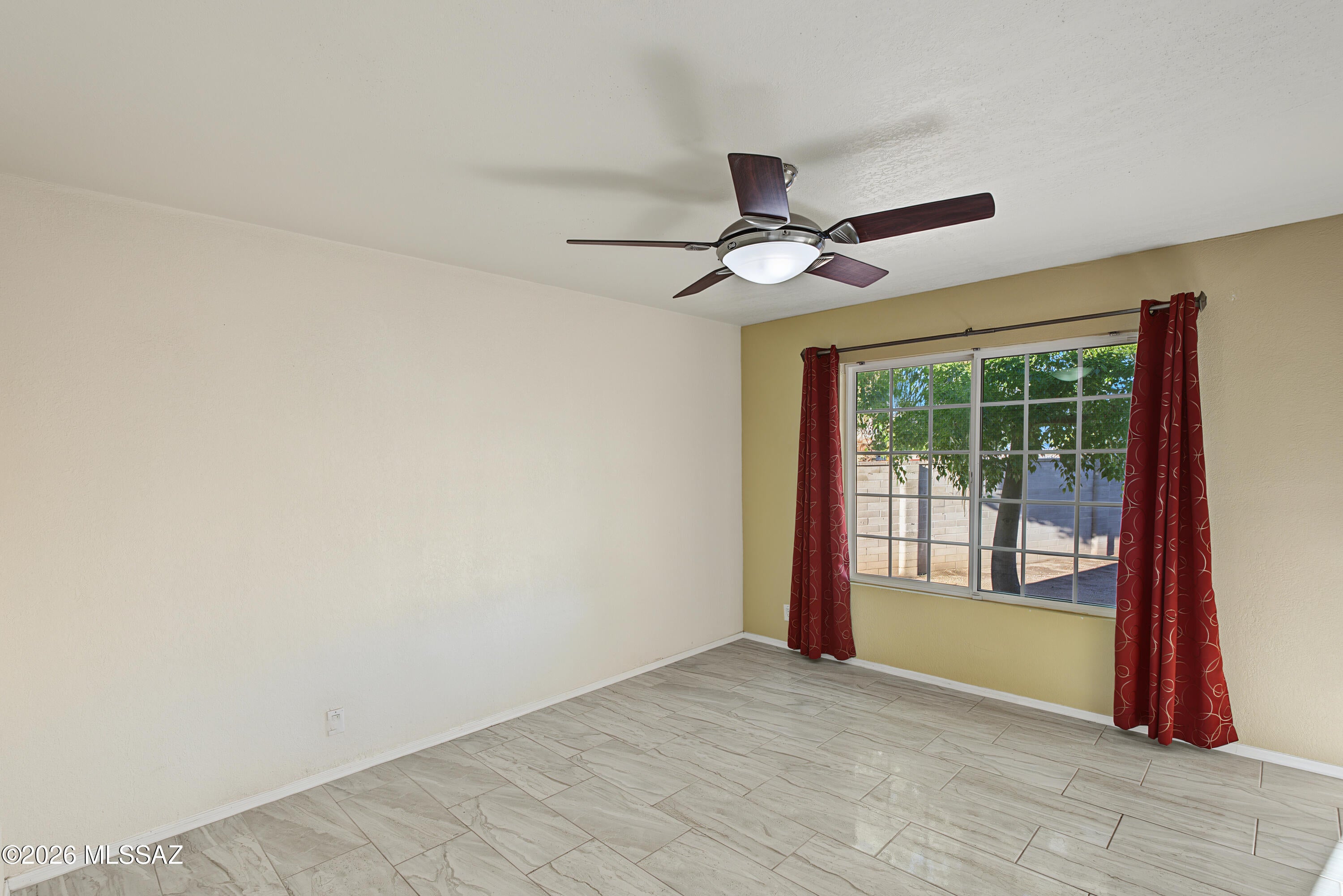 Sherwood Village Terrace (547-571) - Residential