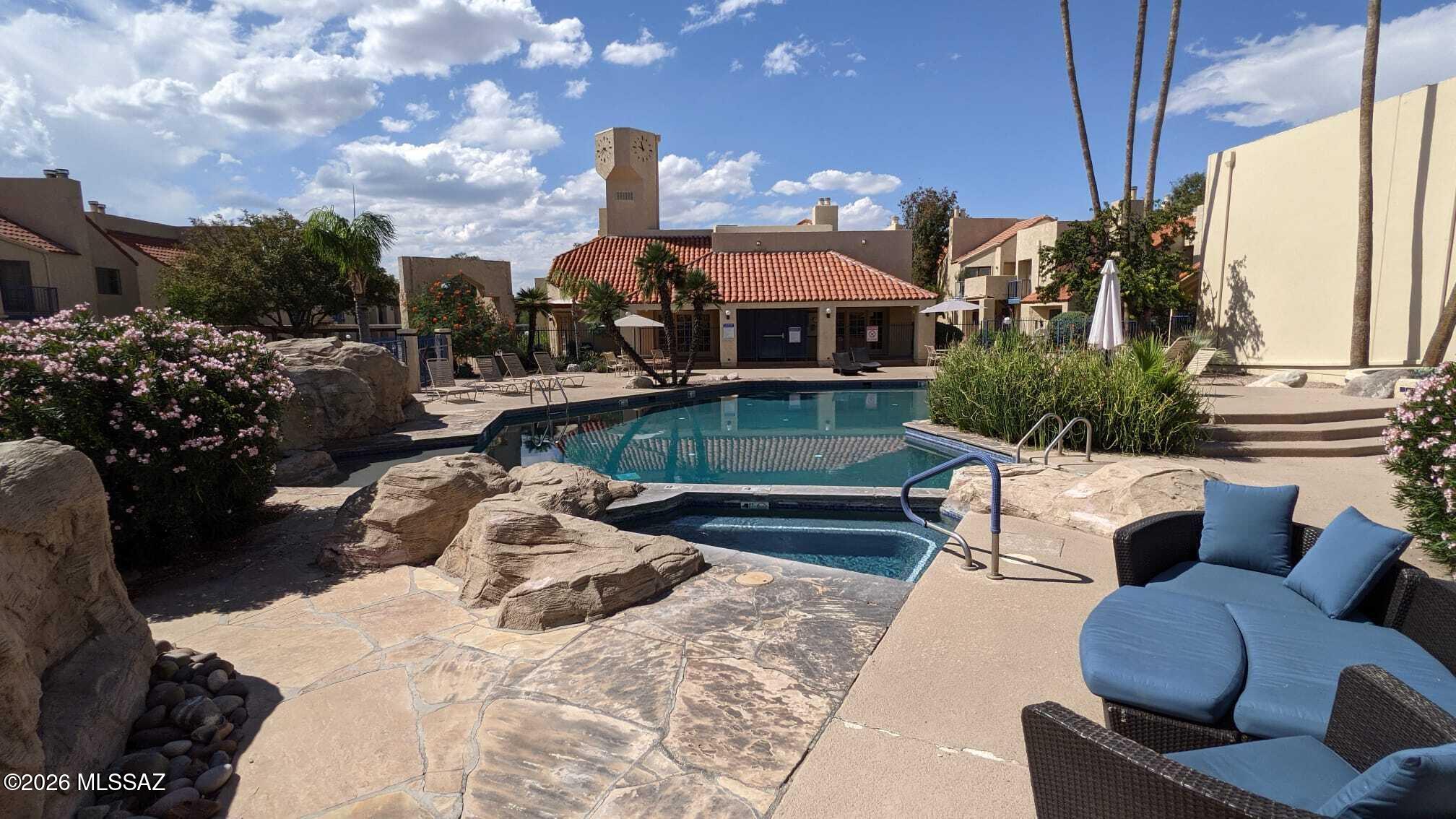Casitas Real Condos. - Residential