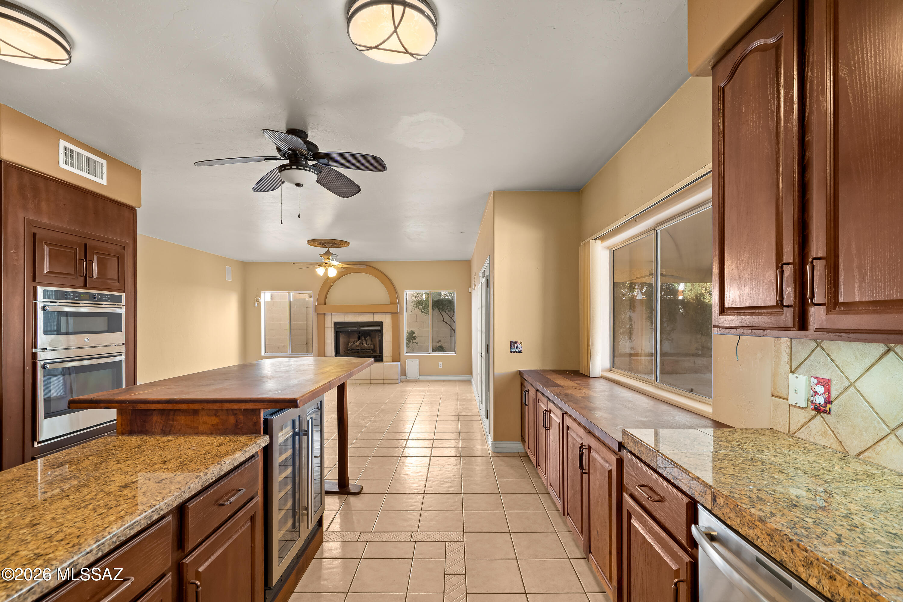 Thornydale Terrace(1-104) - Residential