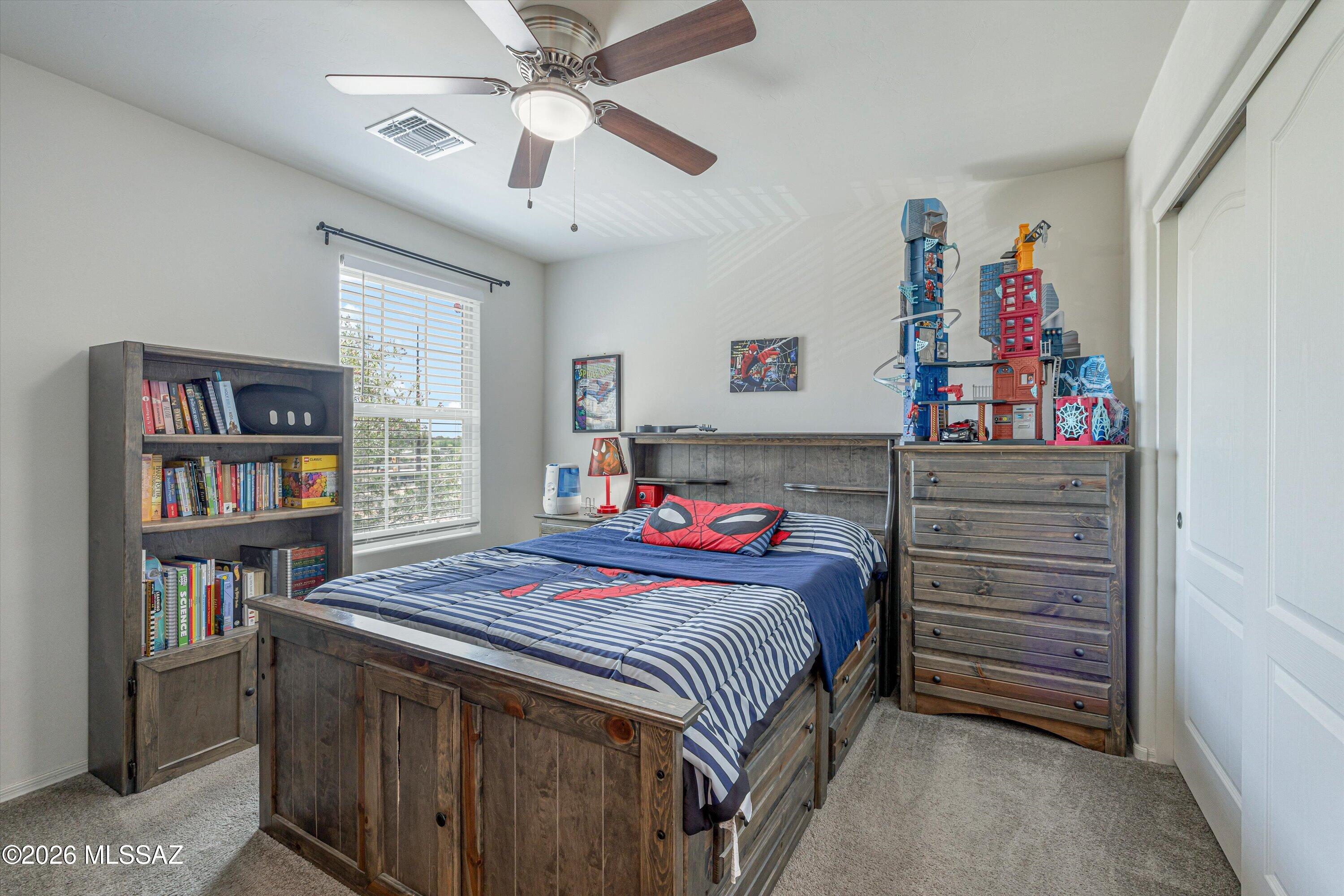 Kinnison Overlook SQ20160890579 - Residential