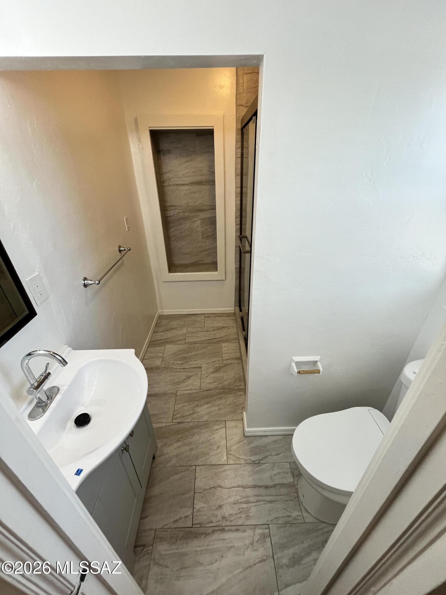 Catalina Vista - Residential Lease