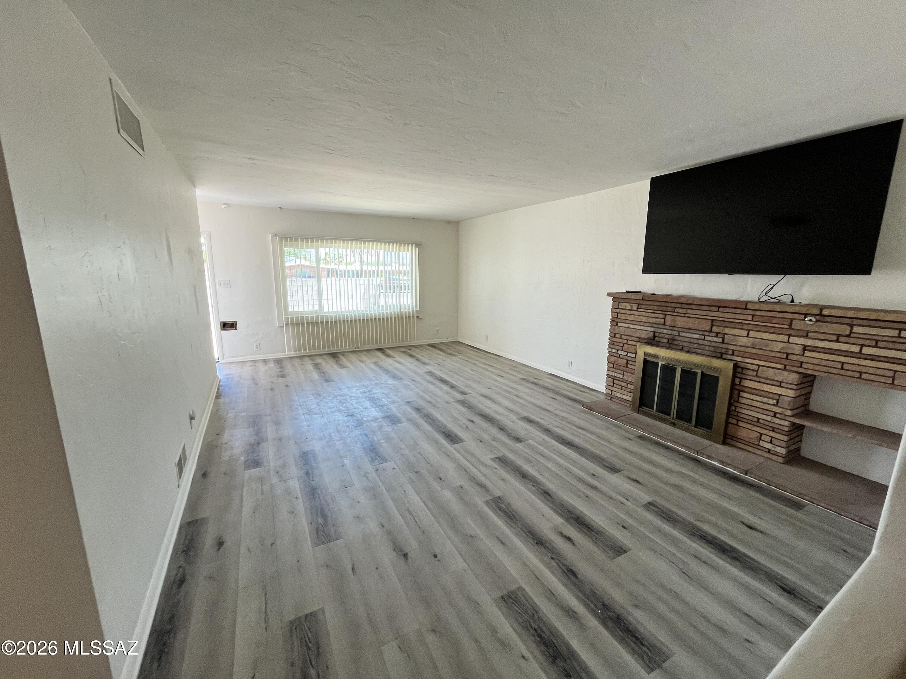 Catalina Vista - Residential Lease