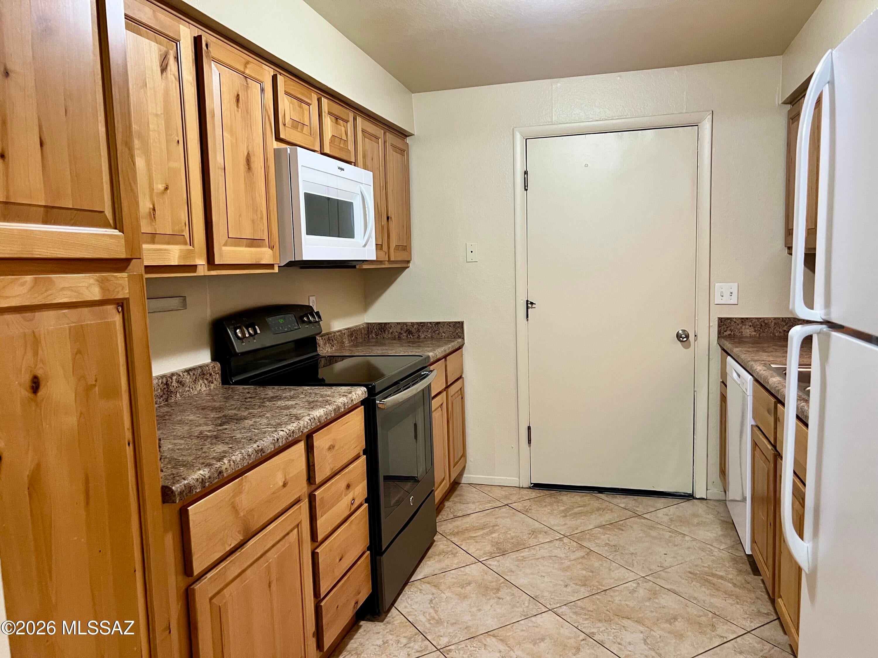 Rio Cancion Twnhms. and Professional - Residential Lease