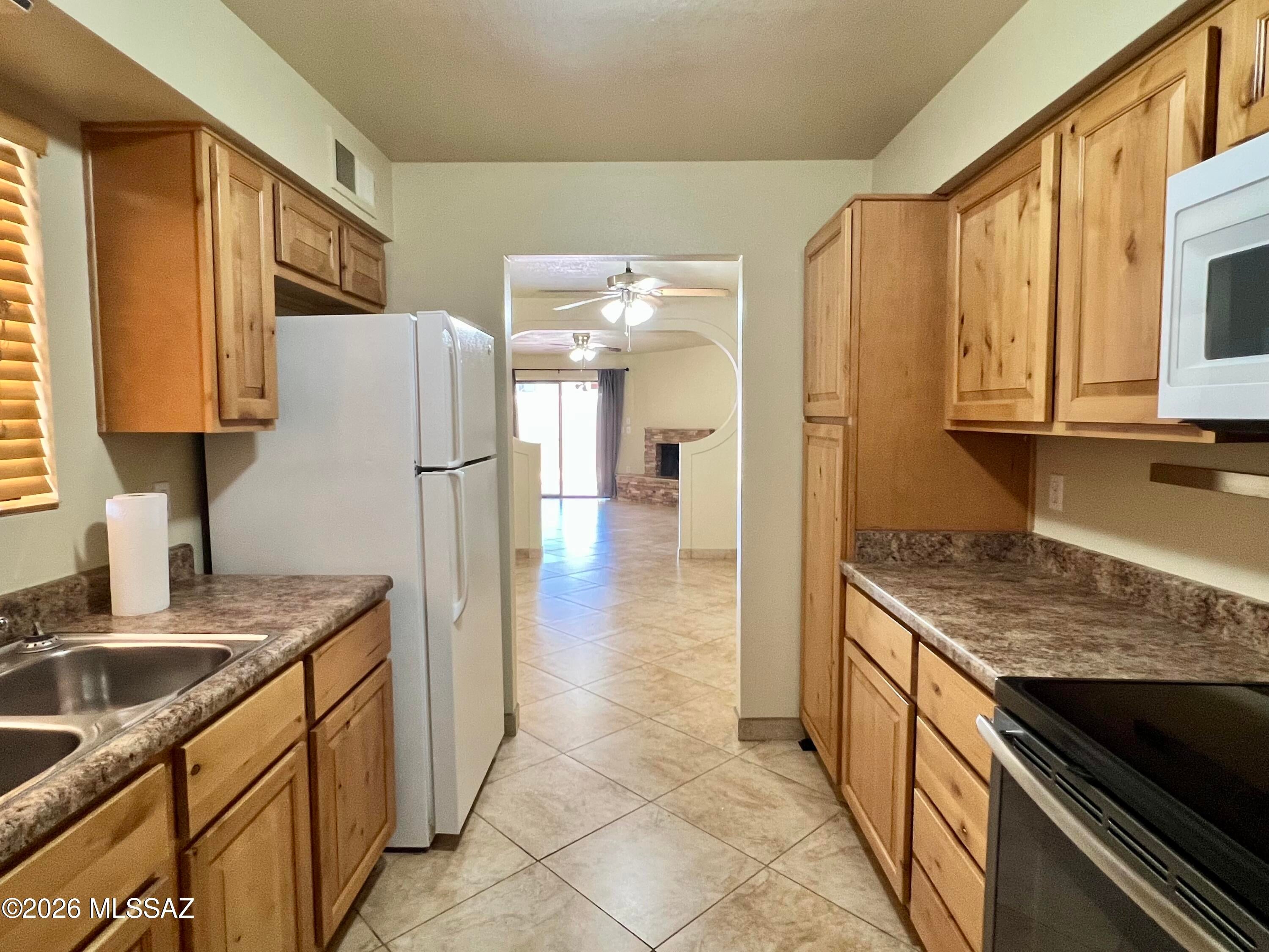 Rio Cancion Twnhms. and Professional - Residential Lease