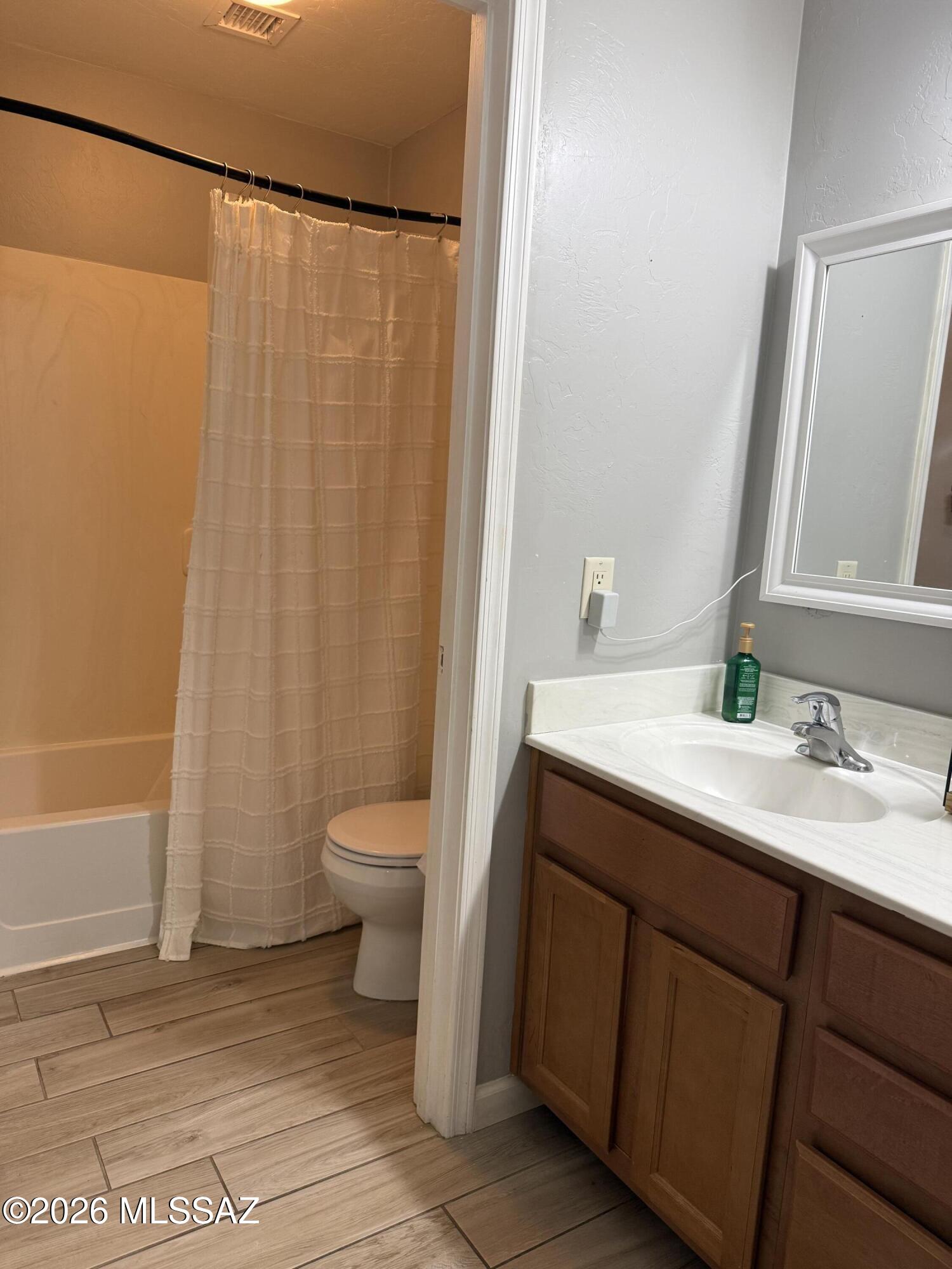 Rancho Del Lago (608-1030) - Residential