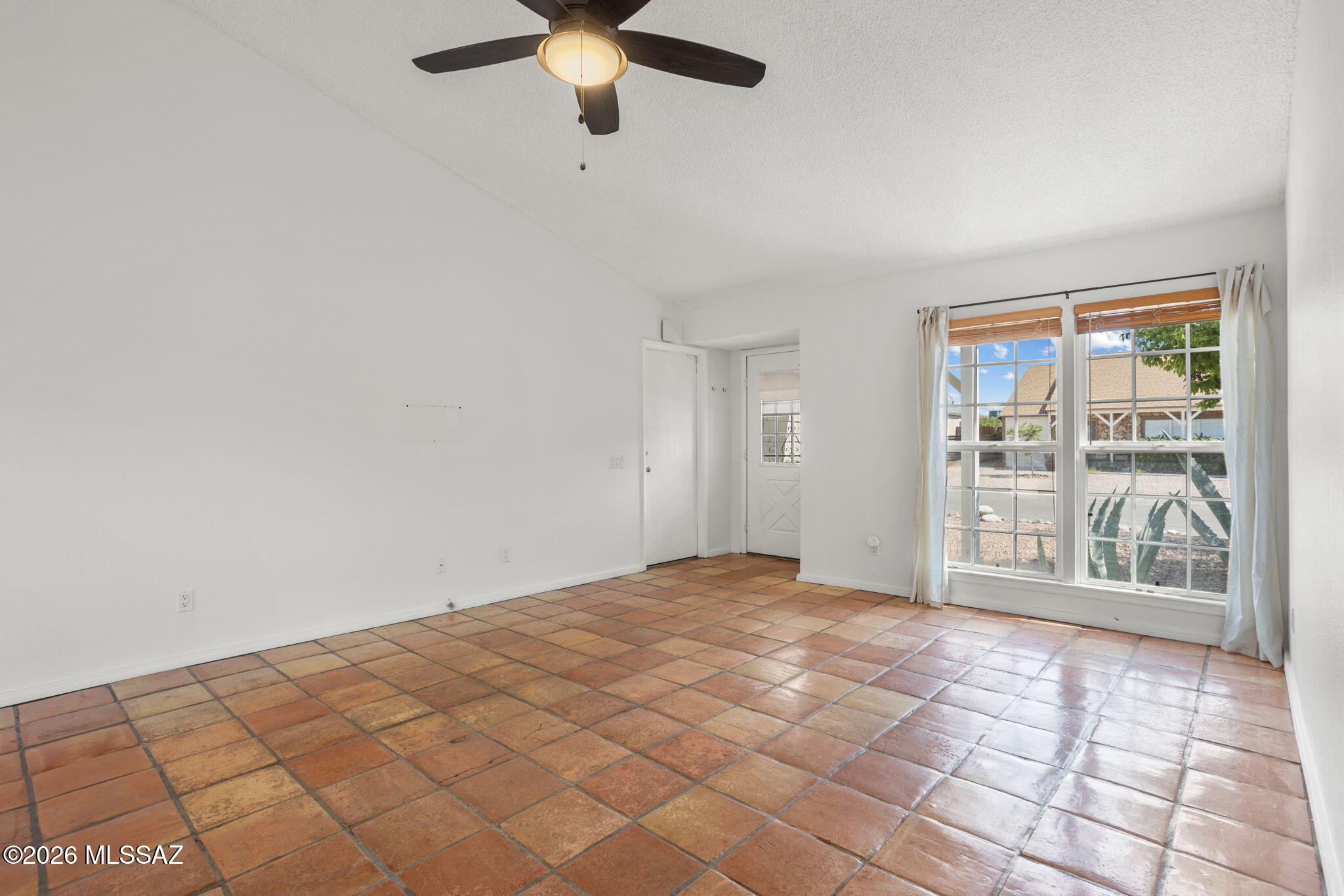 Cortaro Ridge (125-214) - Residential