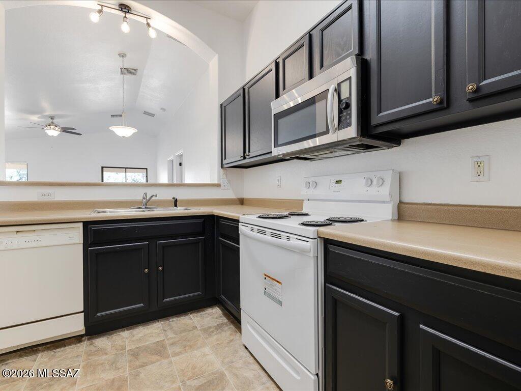 Rillito At La Cholla (1-133) - Residential