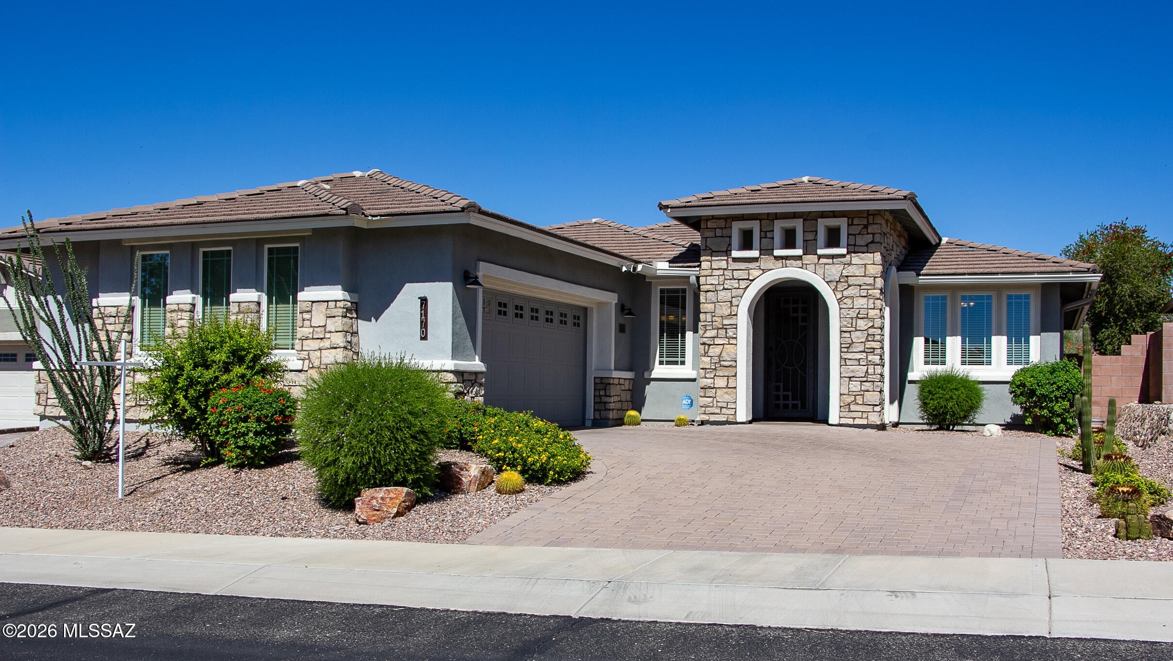 Golden Barrel Place At Dove Mountain SQ20141710079 - Residential