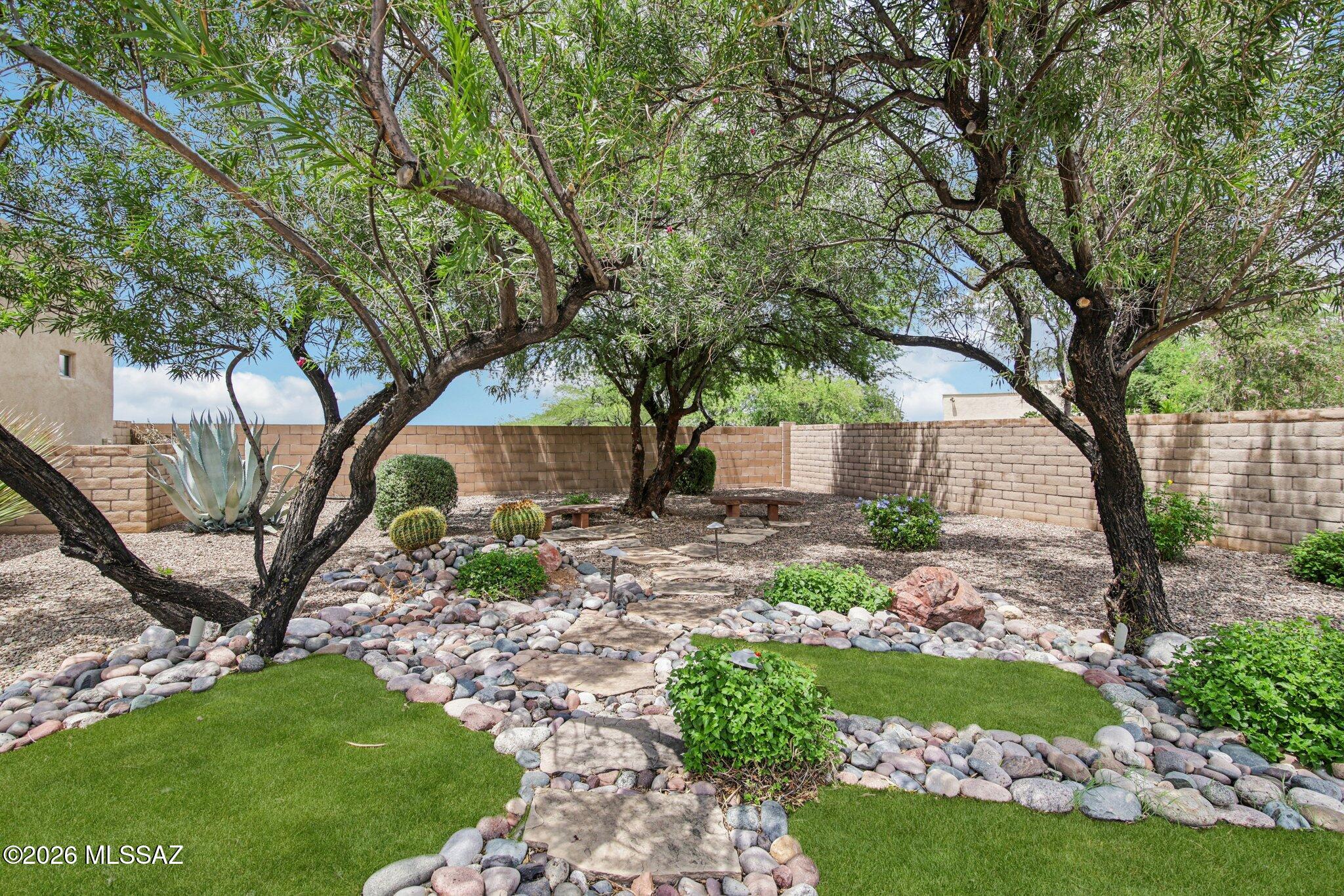 Rancho Del Lago (541-607) - Residential