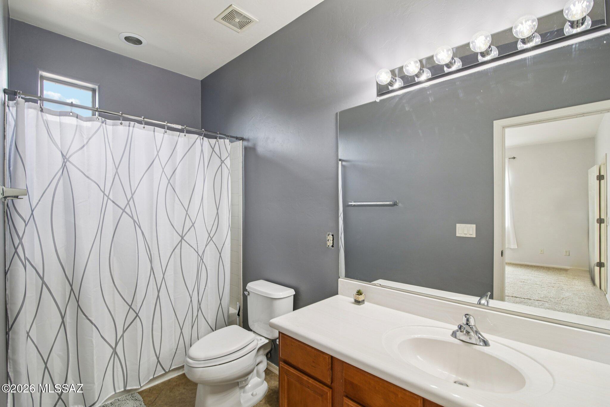 Rancho Del Lago (541-607) - Residential