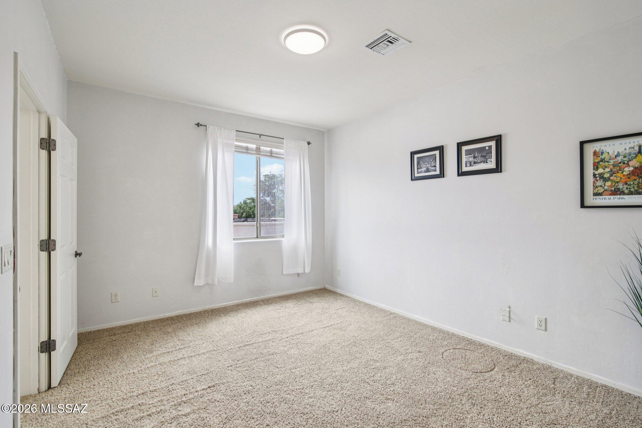 Rancho Del Lago (541-607) - Residential