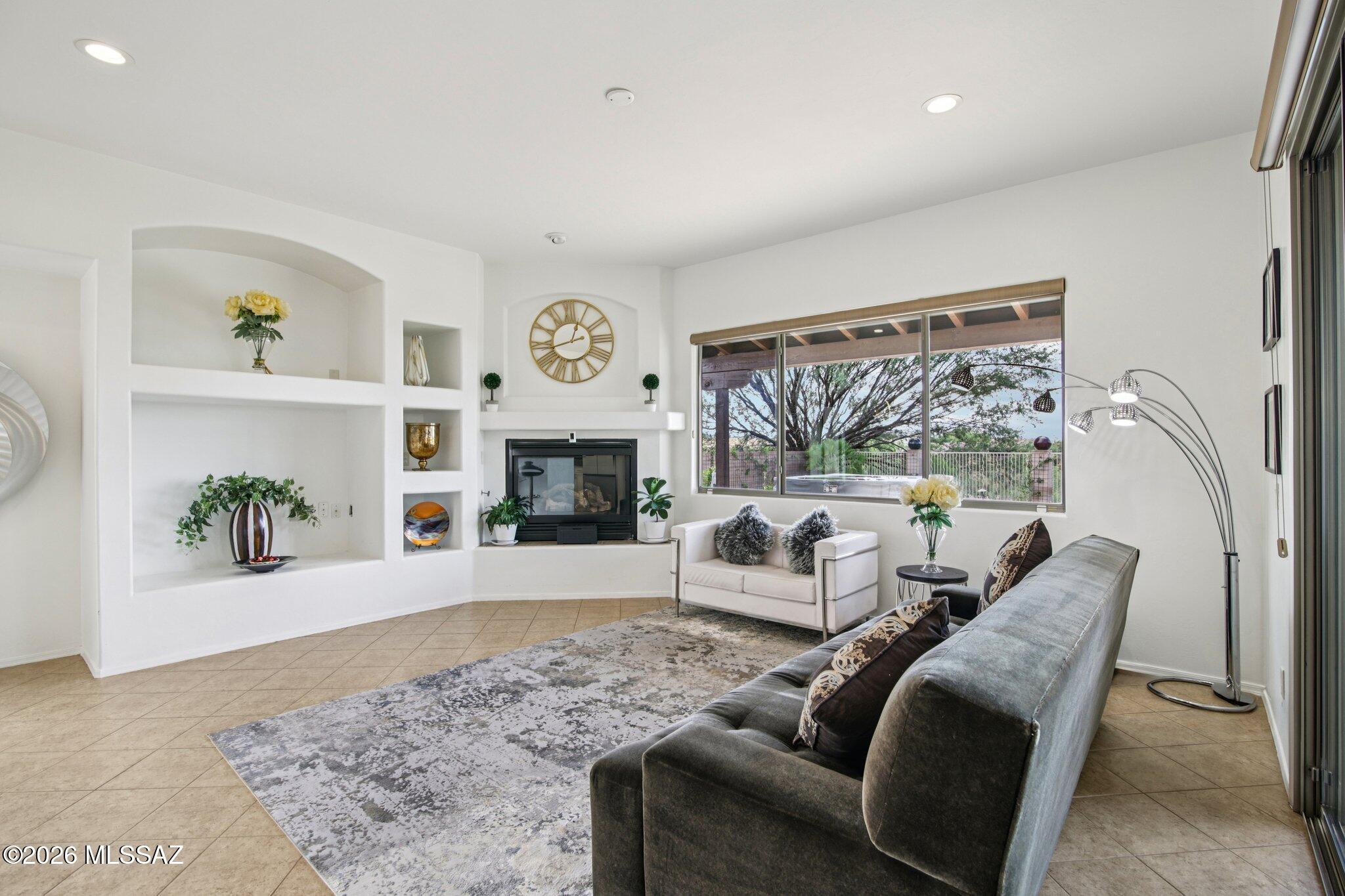Rancho Del Lago (541-607) - Residential