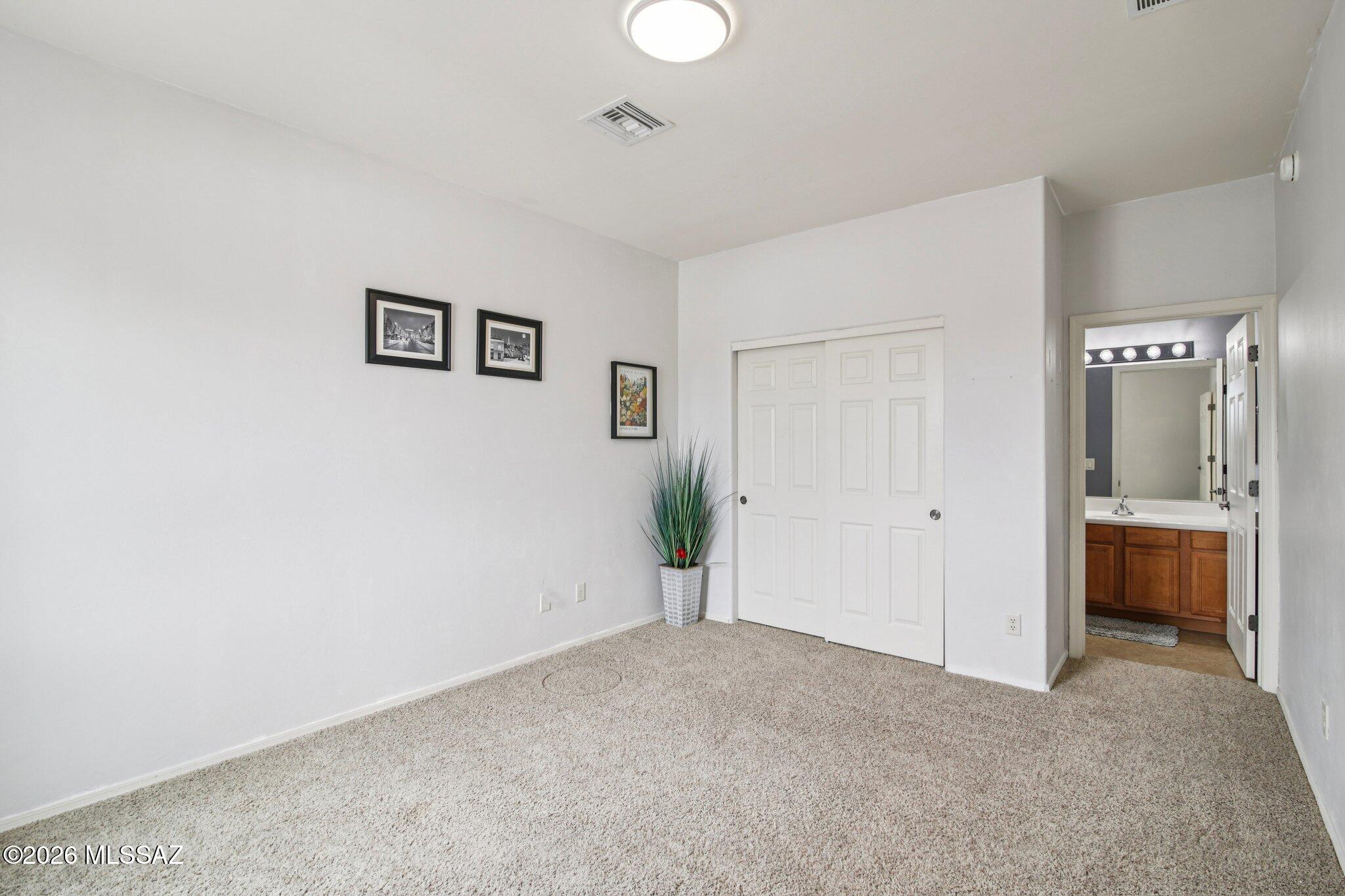 Rancho Del Lago (541-607) - Residential