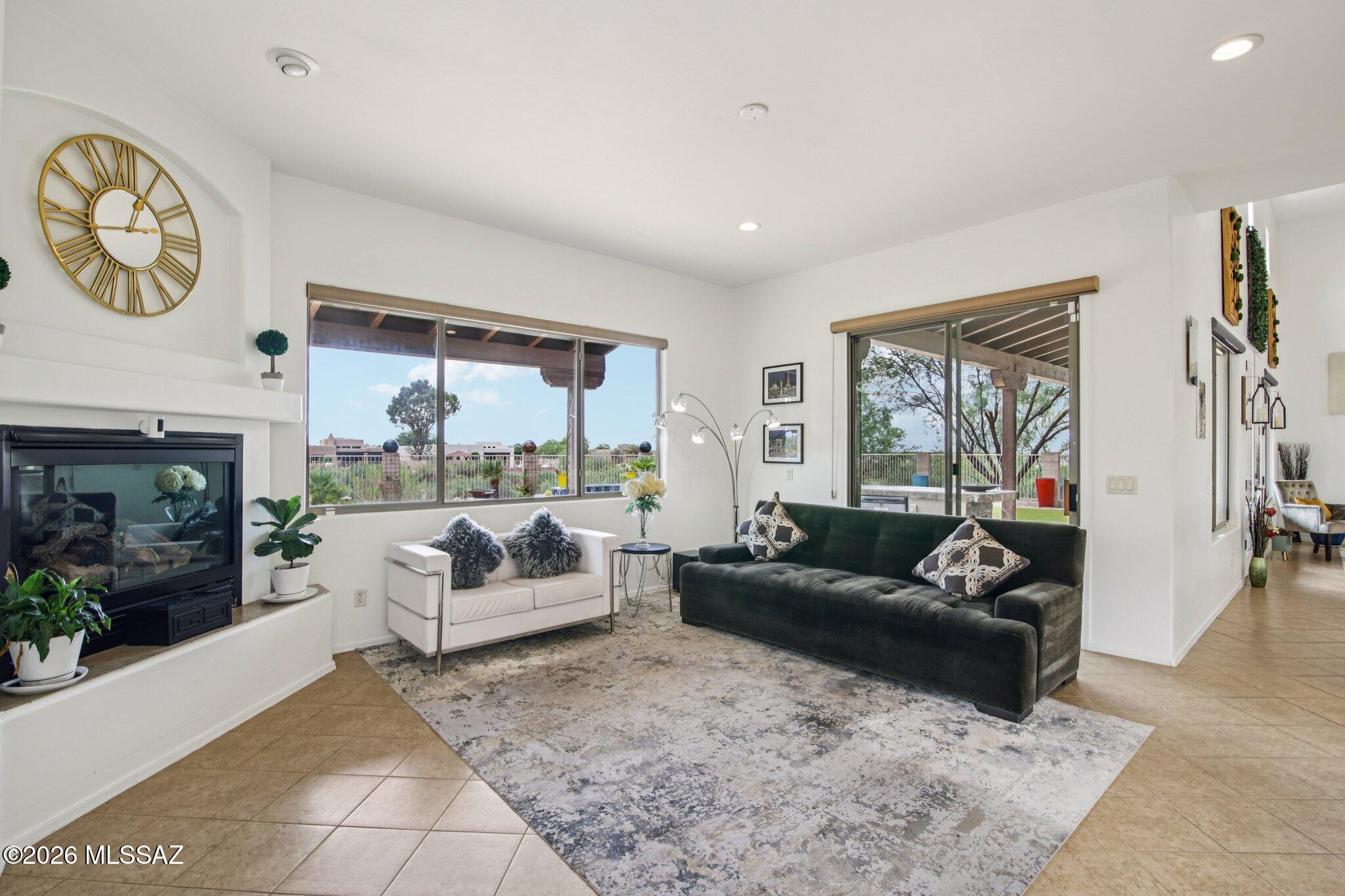 Rancho Del Lago (541-607) - Residential