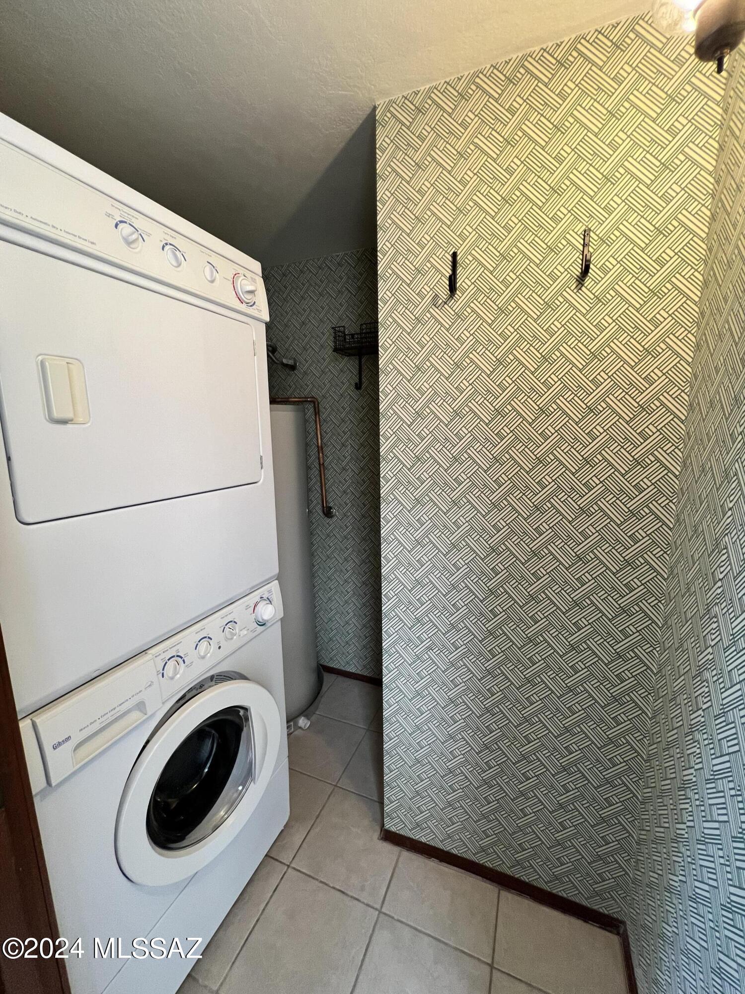 Como Del Sol Amended - Residential Lease