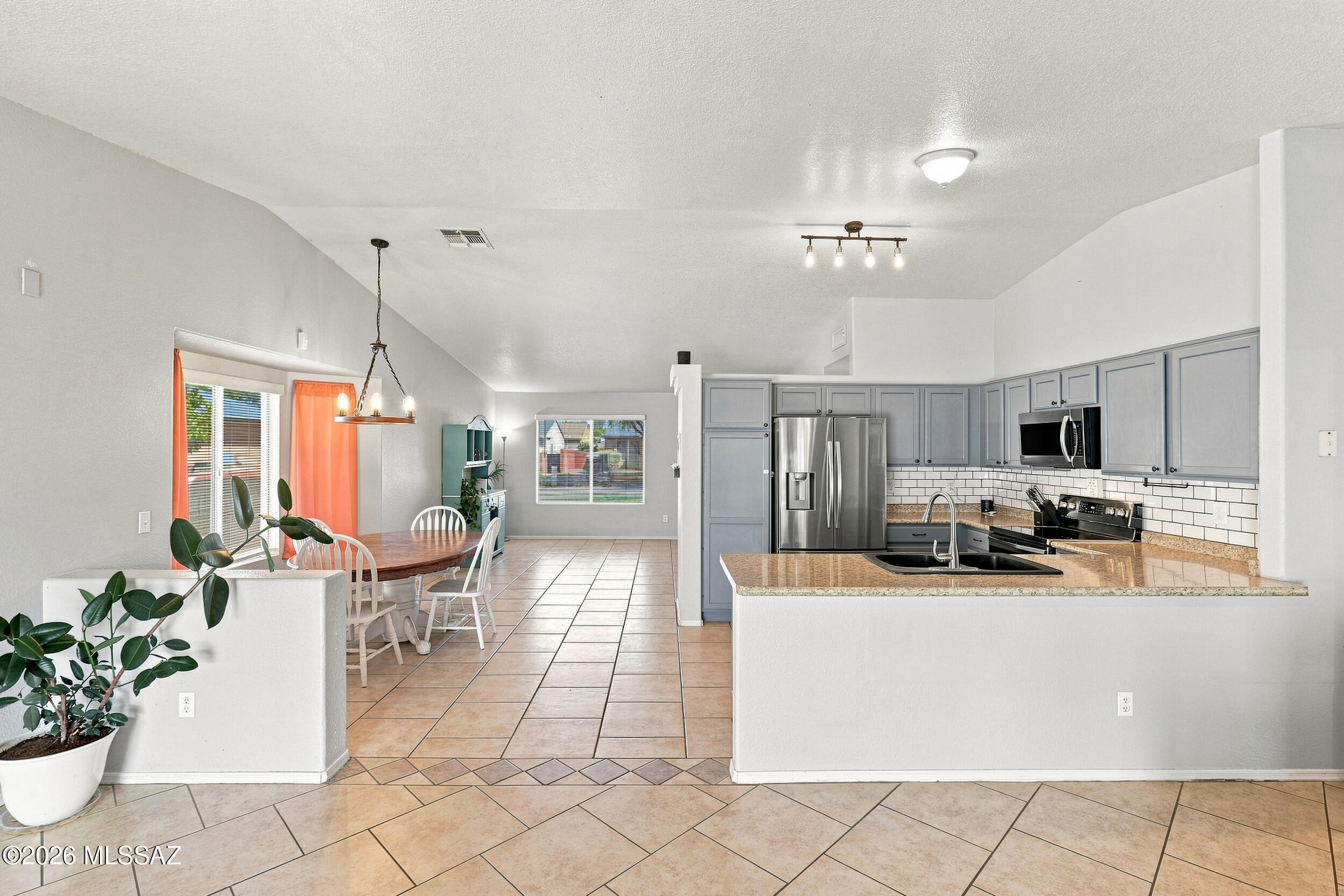 Sunrise Meadow At Rita Ranch (1-135) - Residential