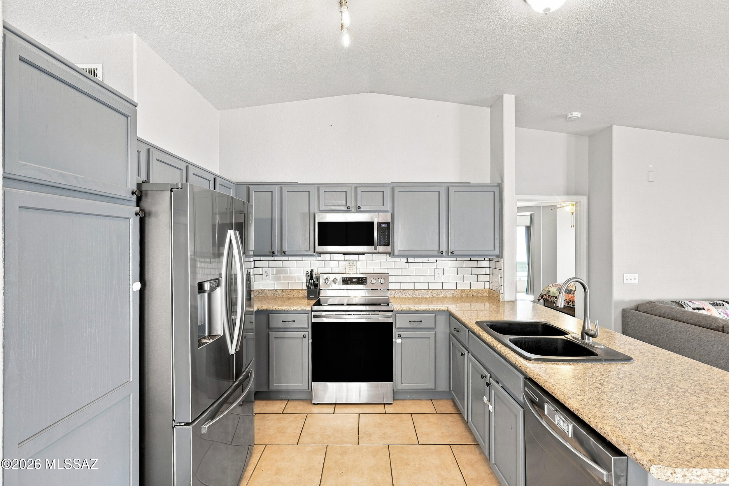 Sunrise Meadow At Rita Ranch (1-135) - Residential