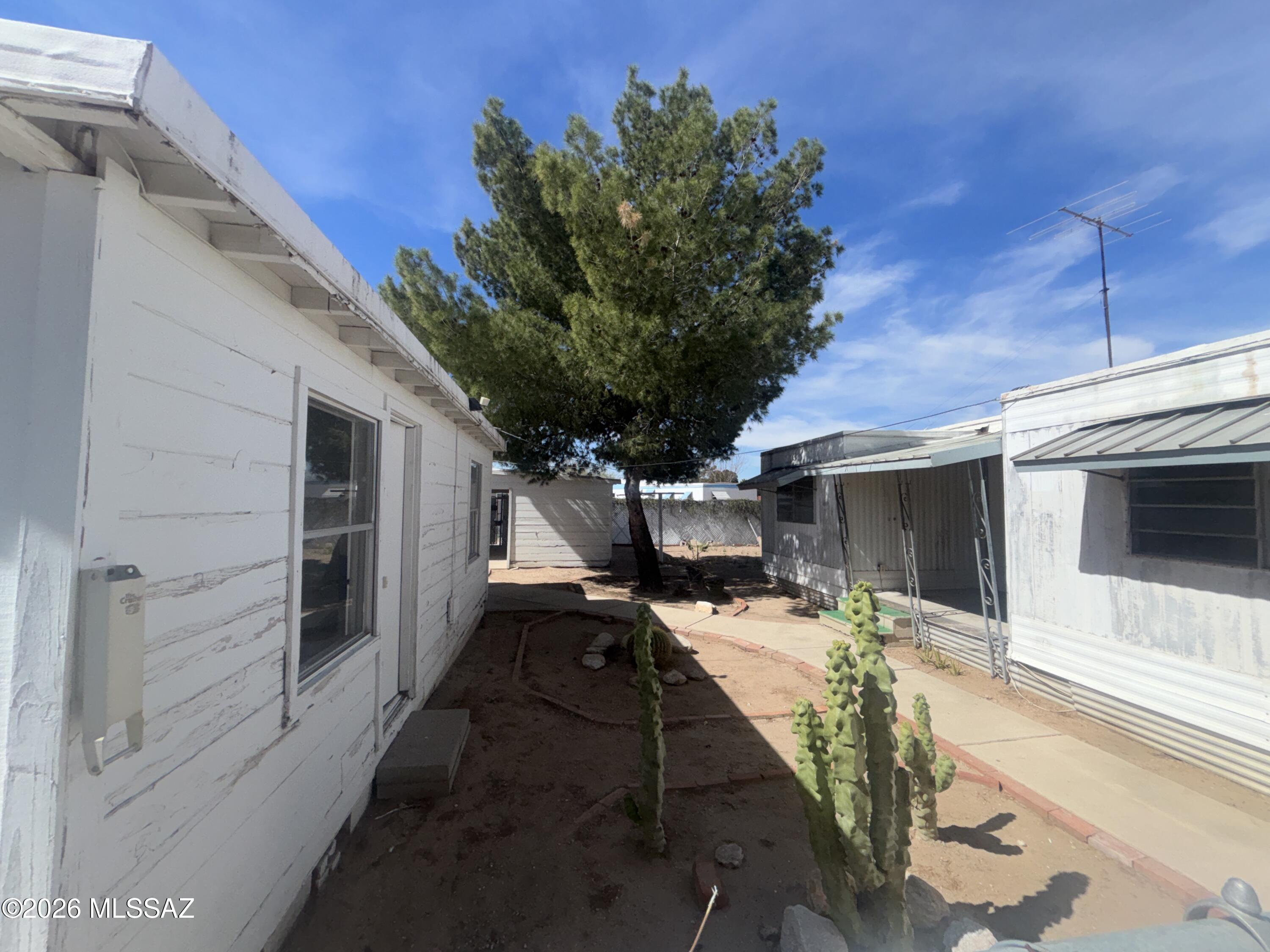 Flowing Wells Park - Residential