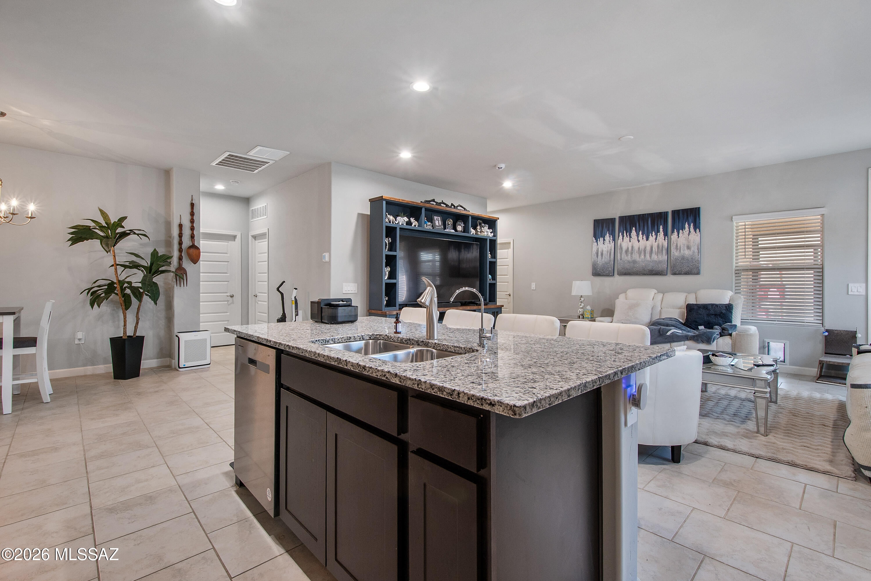 Saguaro Bloom 7A - Residential