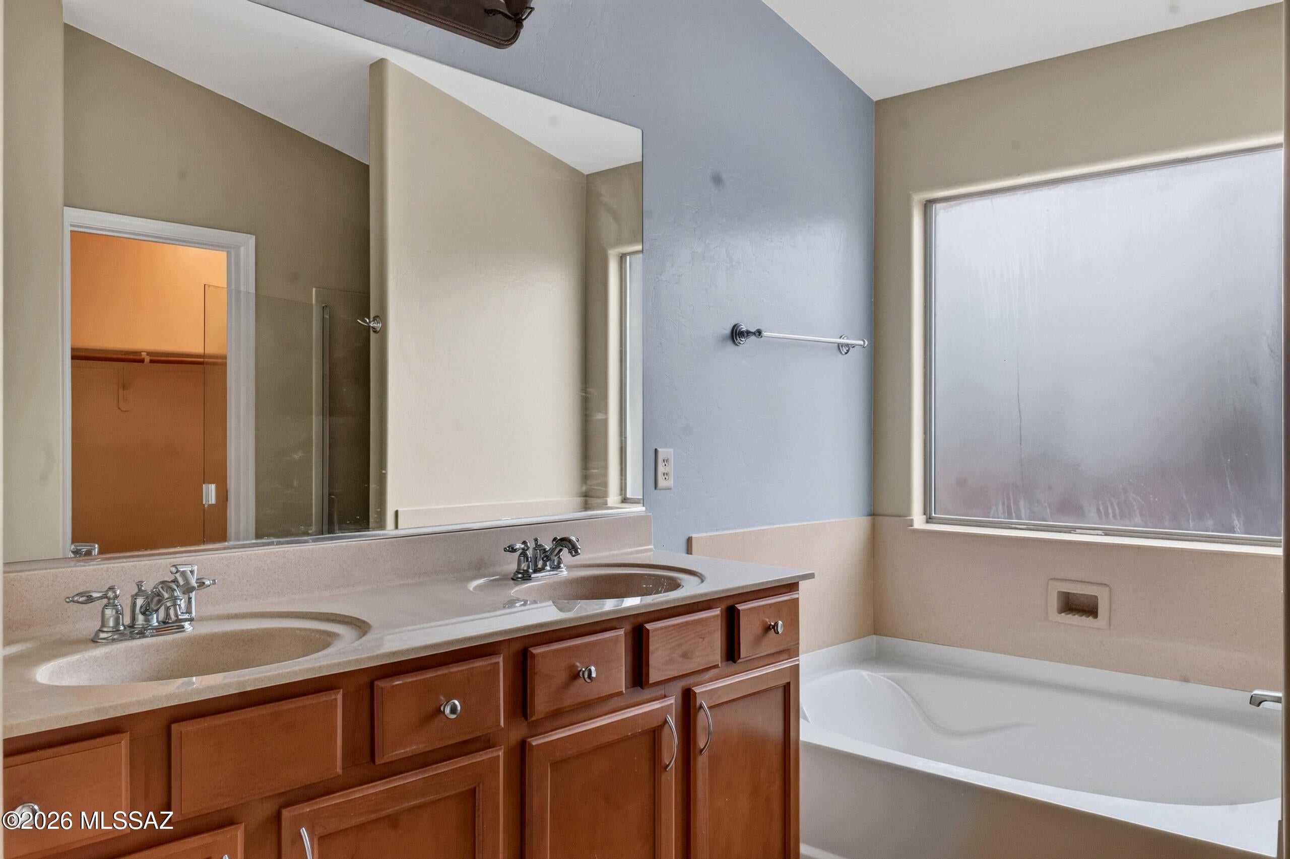 Rancho Del Lago (1-100) - Residential