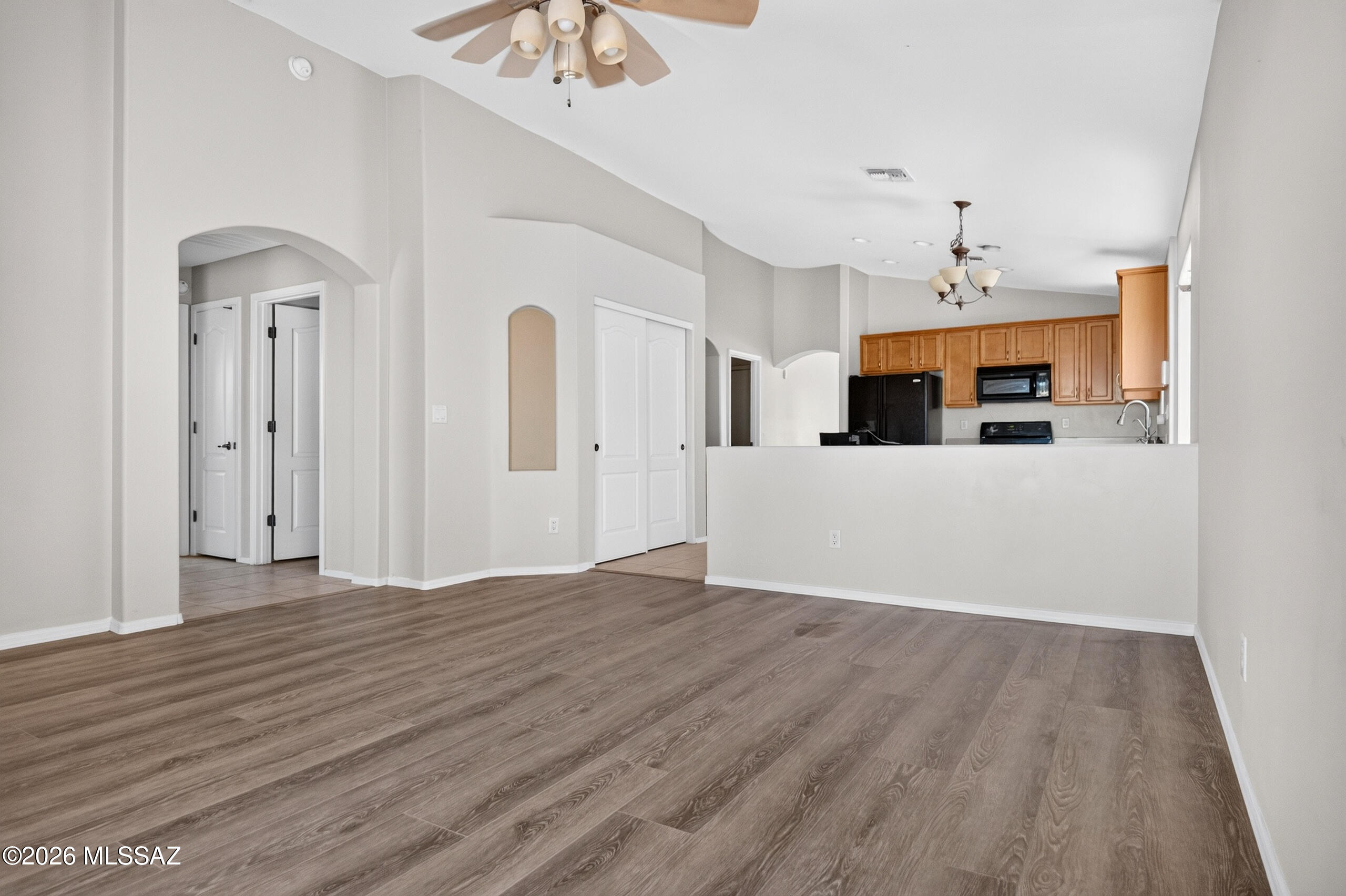 Rancho Del Lago (1-100) - Residential