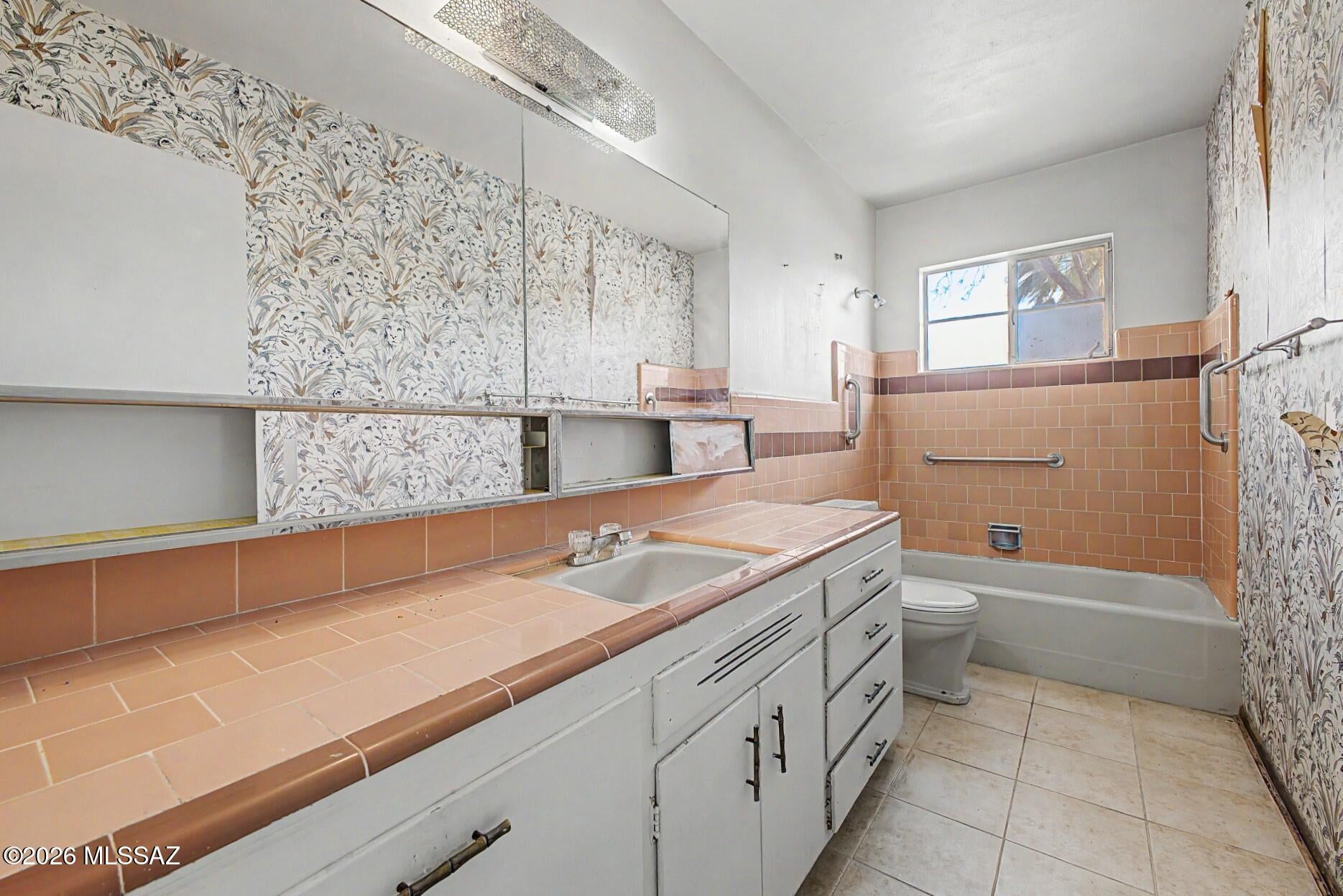 Manana Vista - Residential