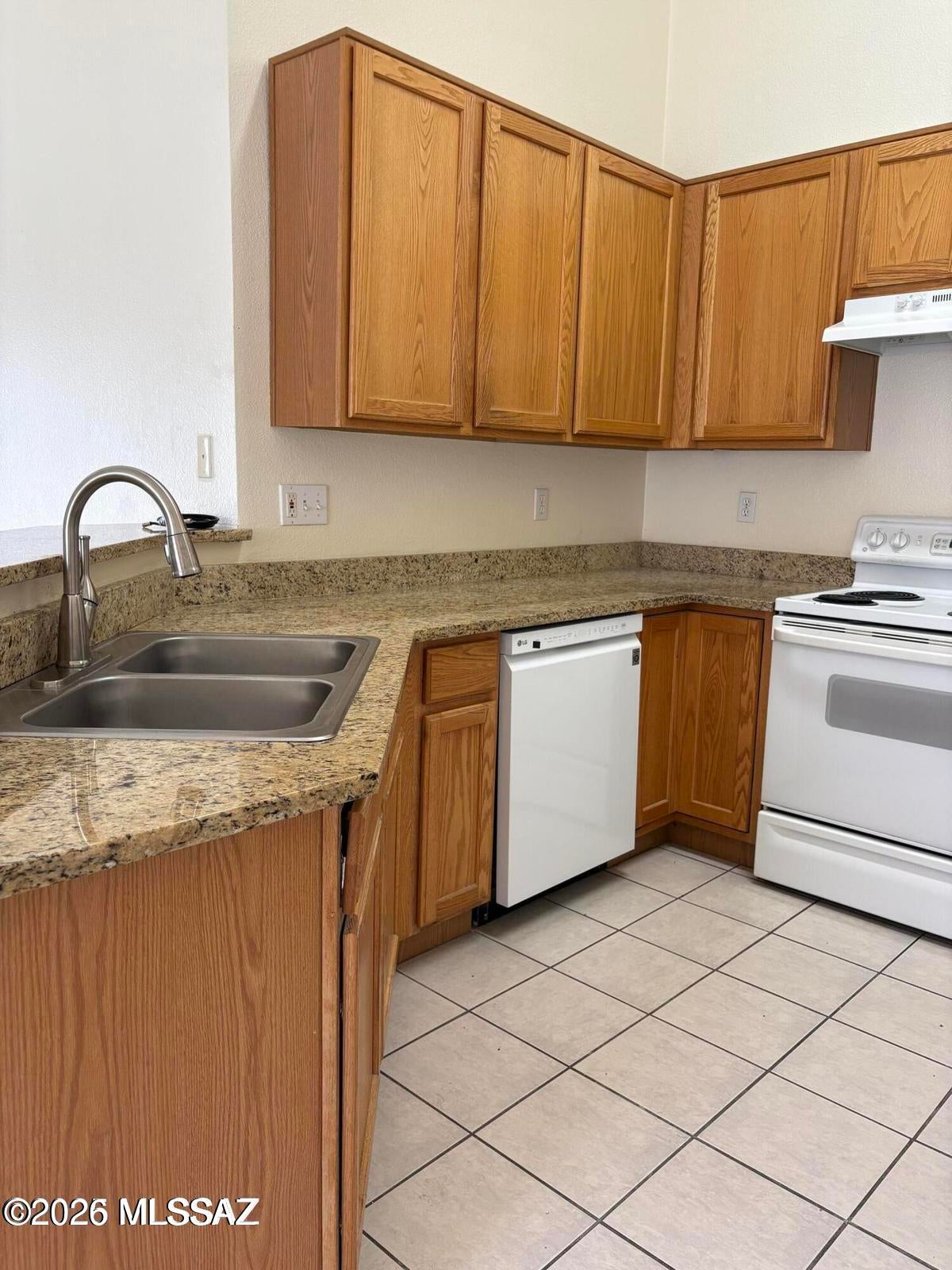 Casa De Kino (1-156) - Residential Lease