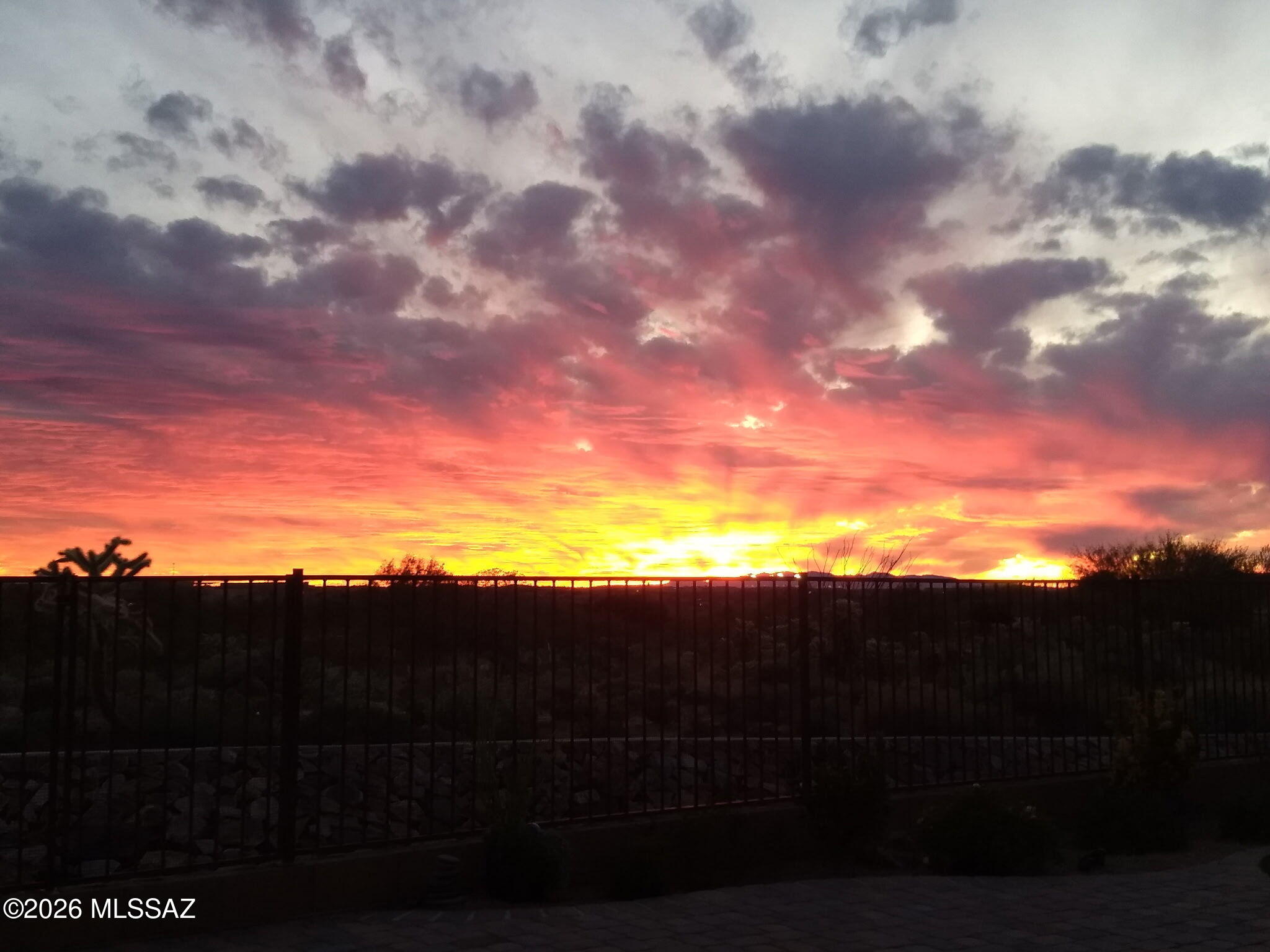 Wonderful 2BR+Den/2BA in 55+ community of Del Webb at Rancho del Lago w/built-in saltwater Spa for relaxing on our cool winter evenings.Enjoy mountain,desert & sunset views from your large oversized patio w/no neighbors directly behind home.Front courtyard is also a nice hang out spot w/rincon mountain & sunrise views.Save on electric bills w/large solar system that is owned.Interior & exterior painted recently.Lots of tile everywhere w/carpeting in BR's.Beautiful spacious kitchen w/quartz countertops upgraded cabinetry,large breakfast bar,newer appliances & RO water system.Primary BR has bay window & beautiful view.Primary bath w/quartz counters & good size walk in closet.Large guest BR w/view.Garage has epoxy flooring,utility sink, & water softener.Pride of ownership everywhere for sure!