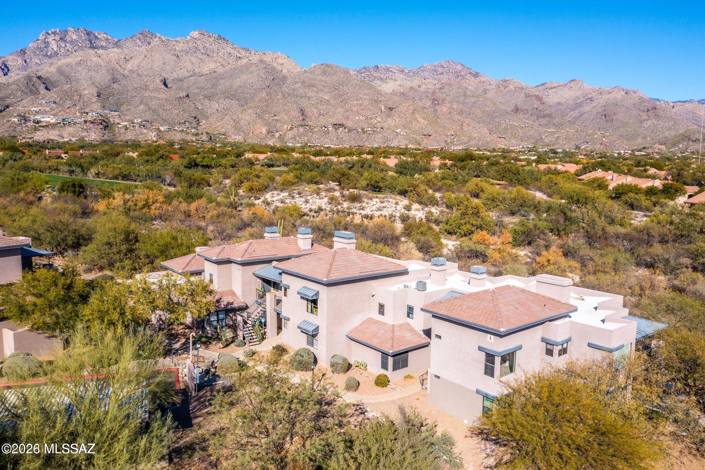 Greens at Ventana Canyon - Residential