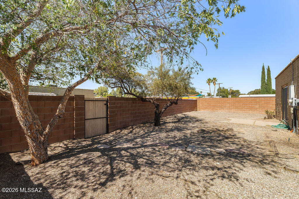Fort Lowell Meadows (1-40) - Residential