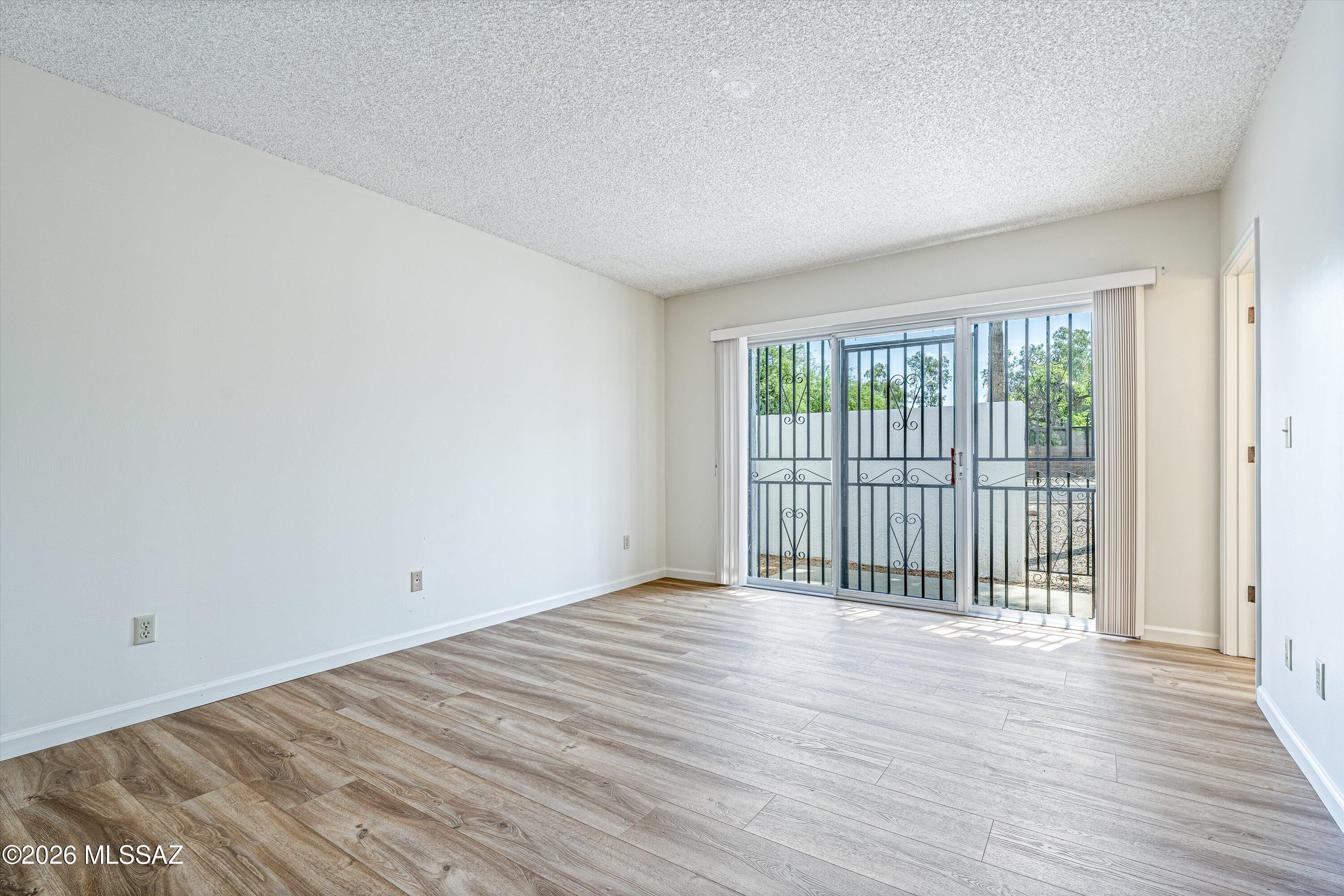 Dorado Country Club Estates - Blk 32 (1-20) - Residential