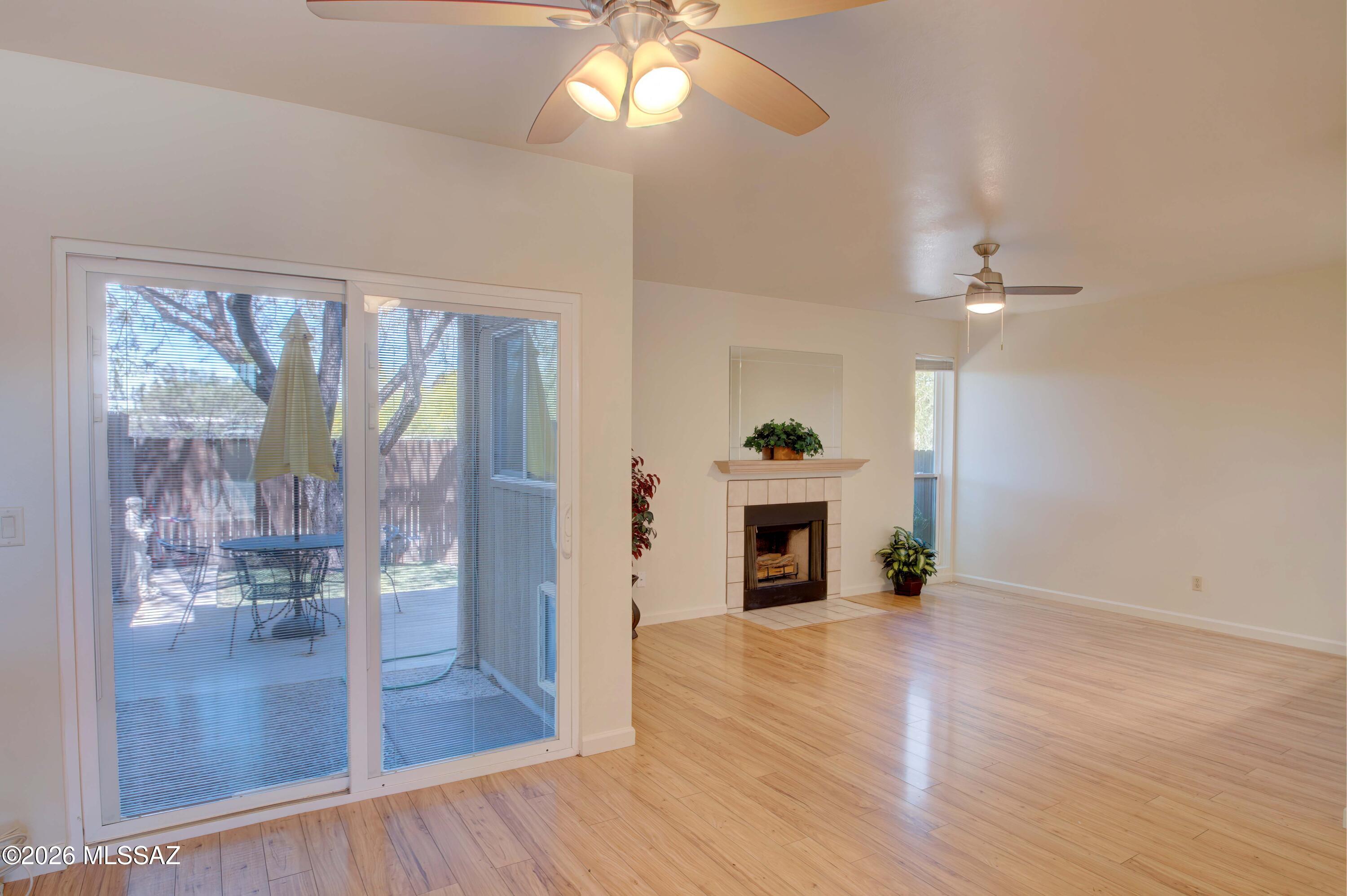 Sundown Townhomes (1-6) - Residential