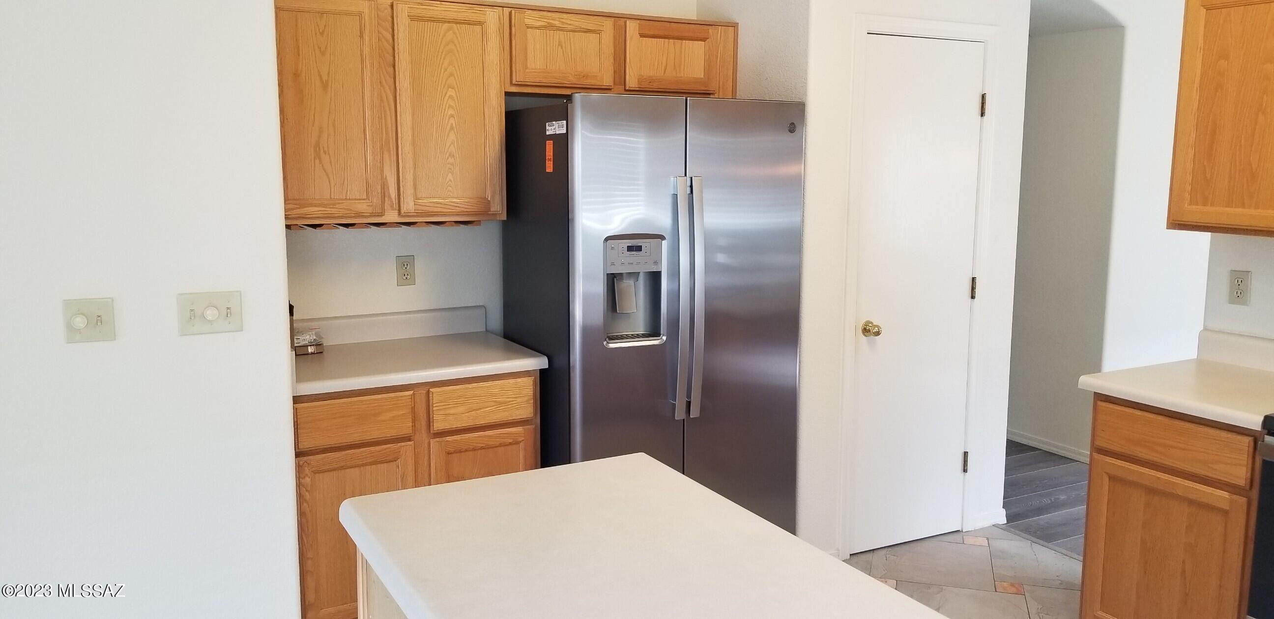 Elliott Homes At Rita Ranch (1-521) - Residential Lease