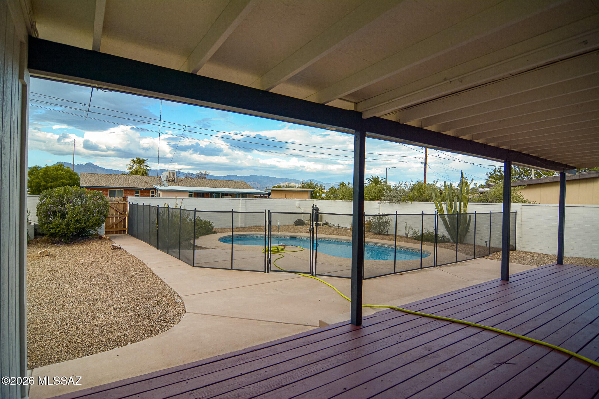 Miramonte Terr - Residential