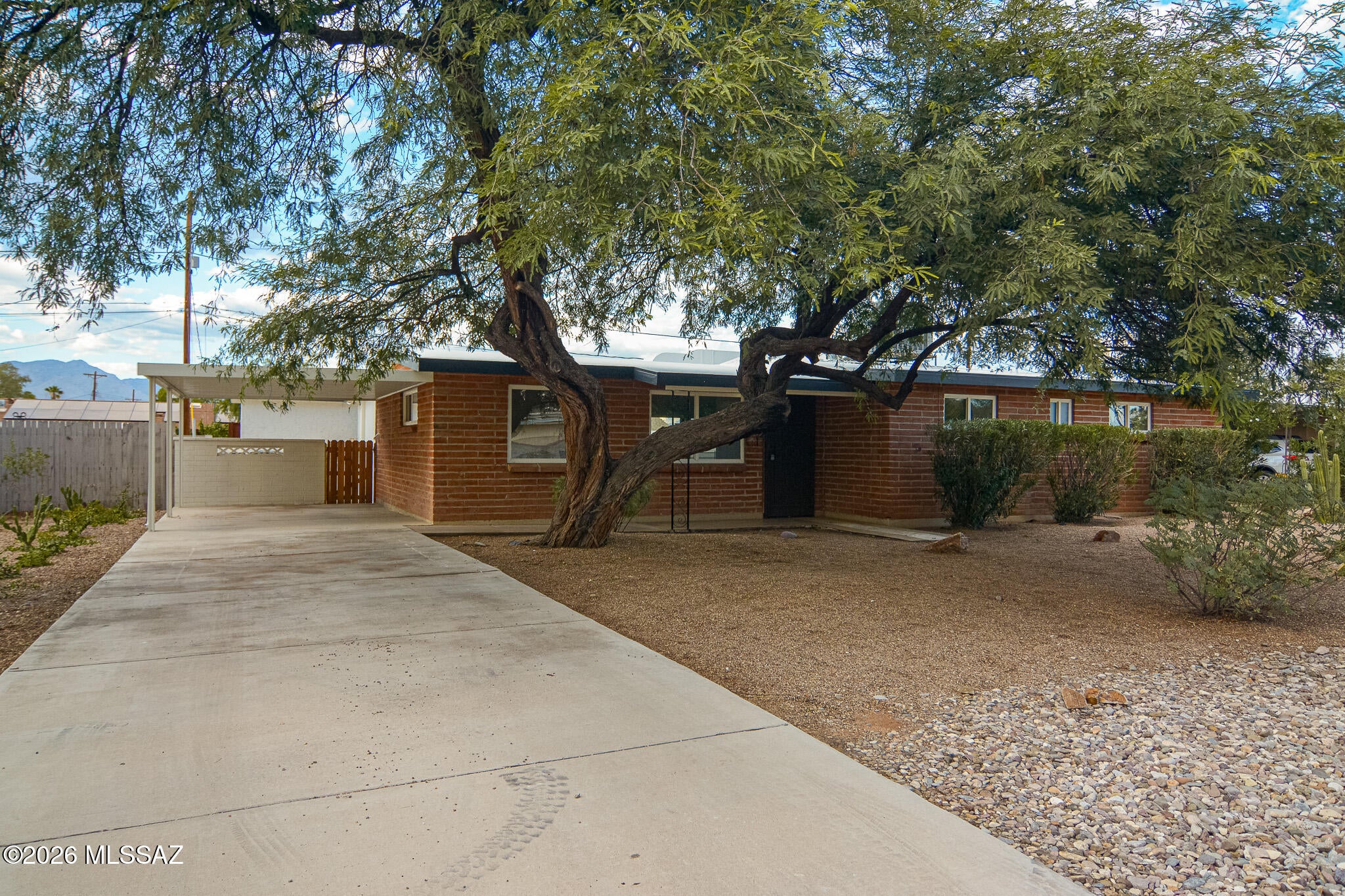 Miramonte Terr - Residential
