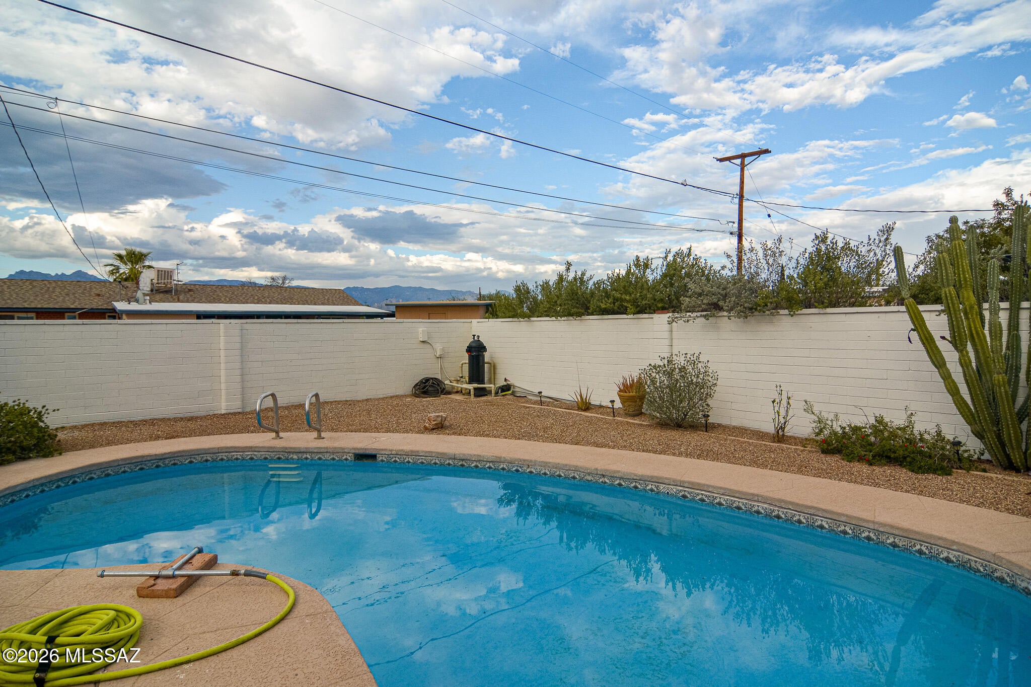 Miramonte Terr - Residential