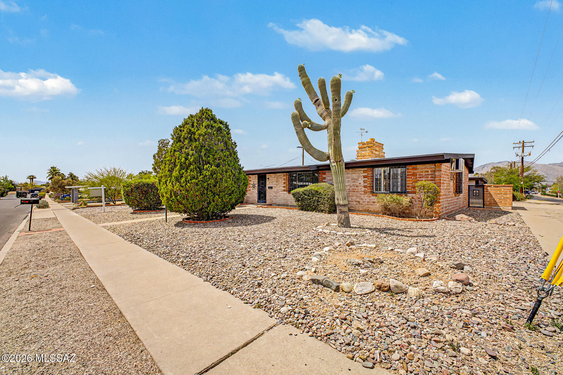 Darling Heights (1-16) - Residential Lease