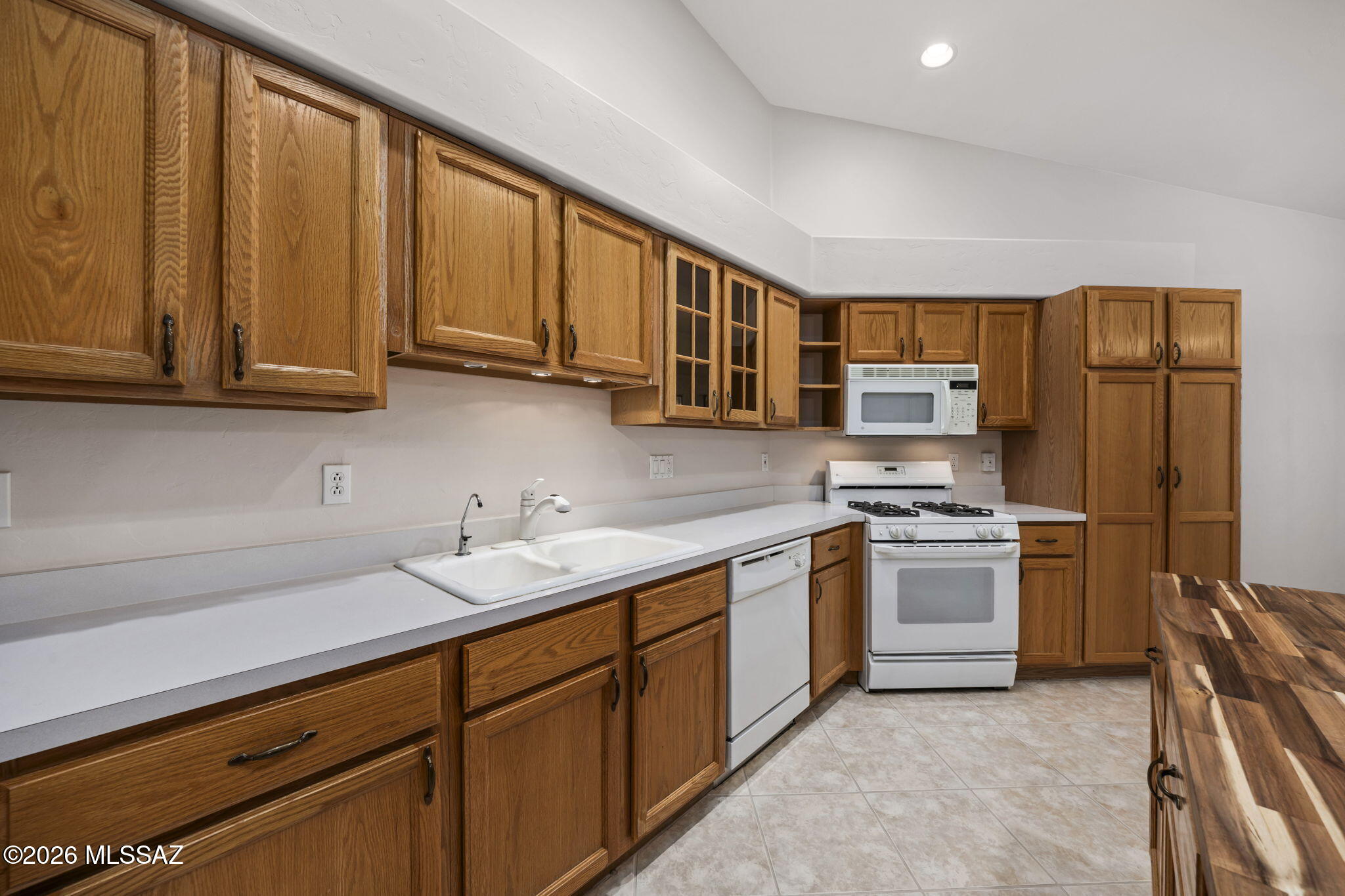 Rancho Eireann (1-20) - Residential