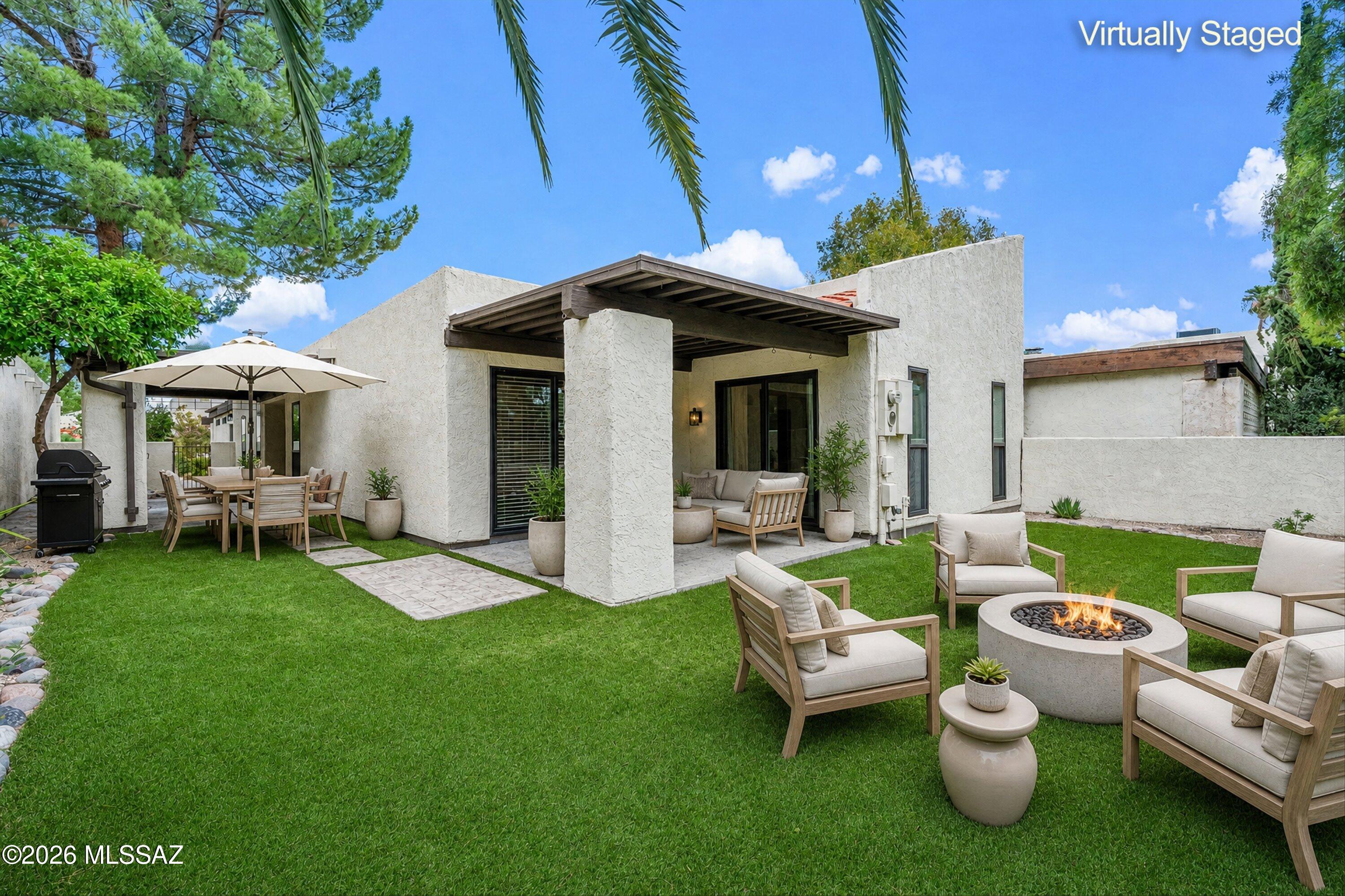 Villa Del Rio (1-148) - Residential