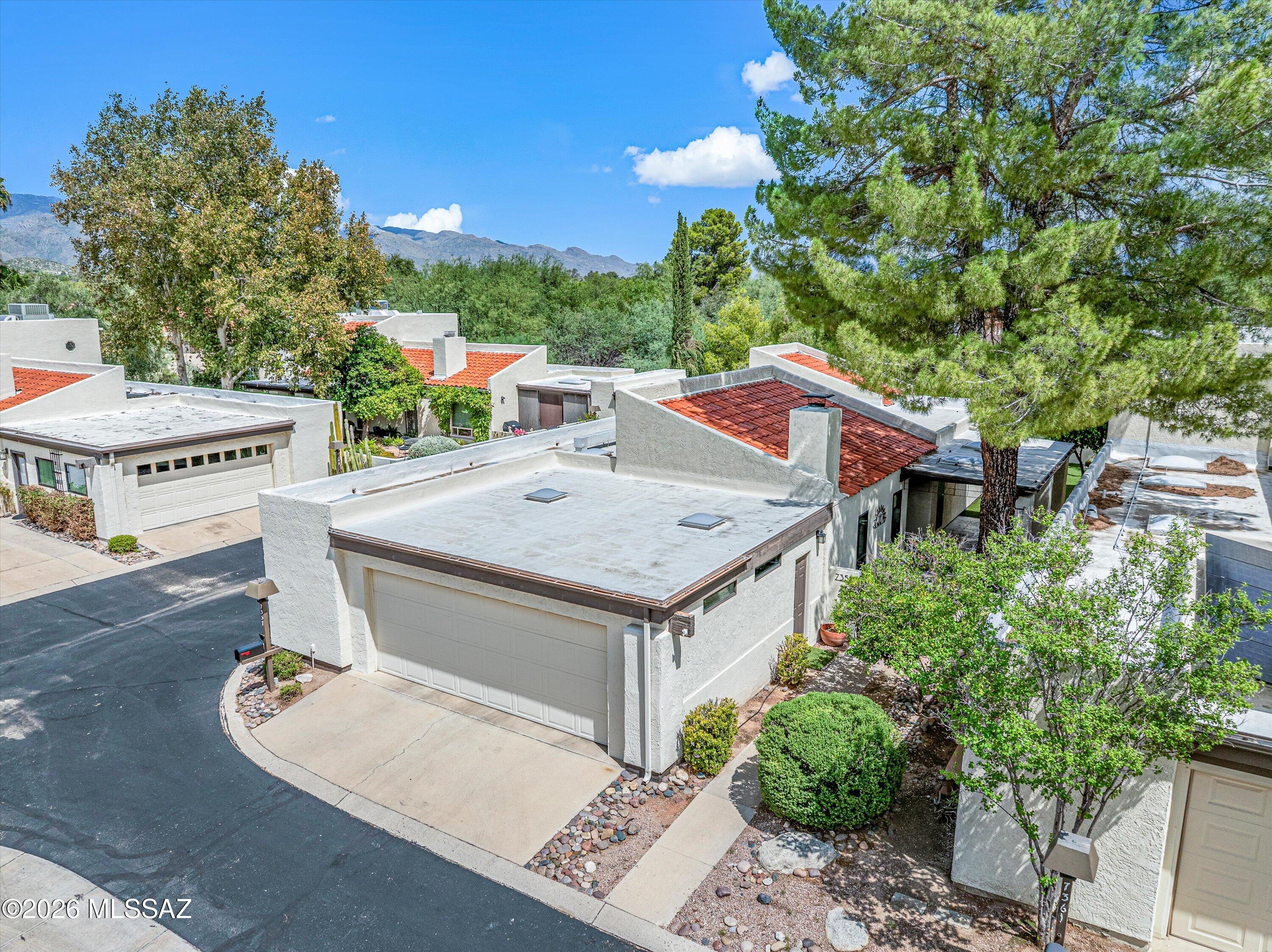 Villa Del Rio (1-148) - Residential