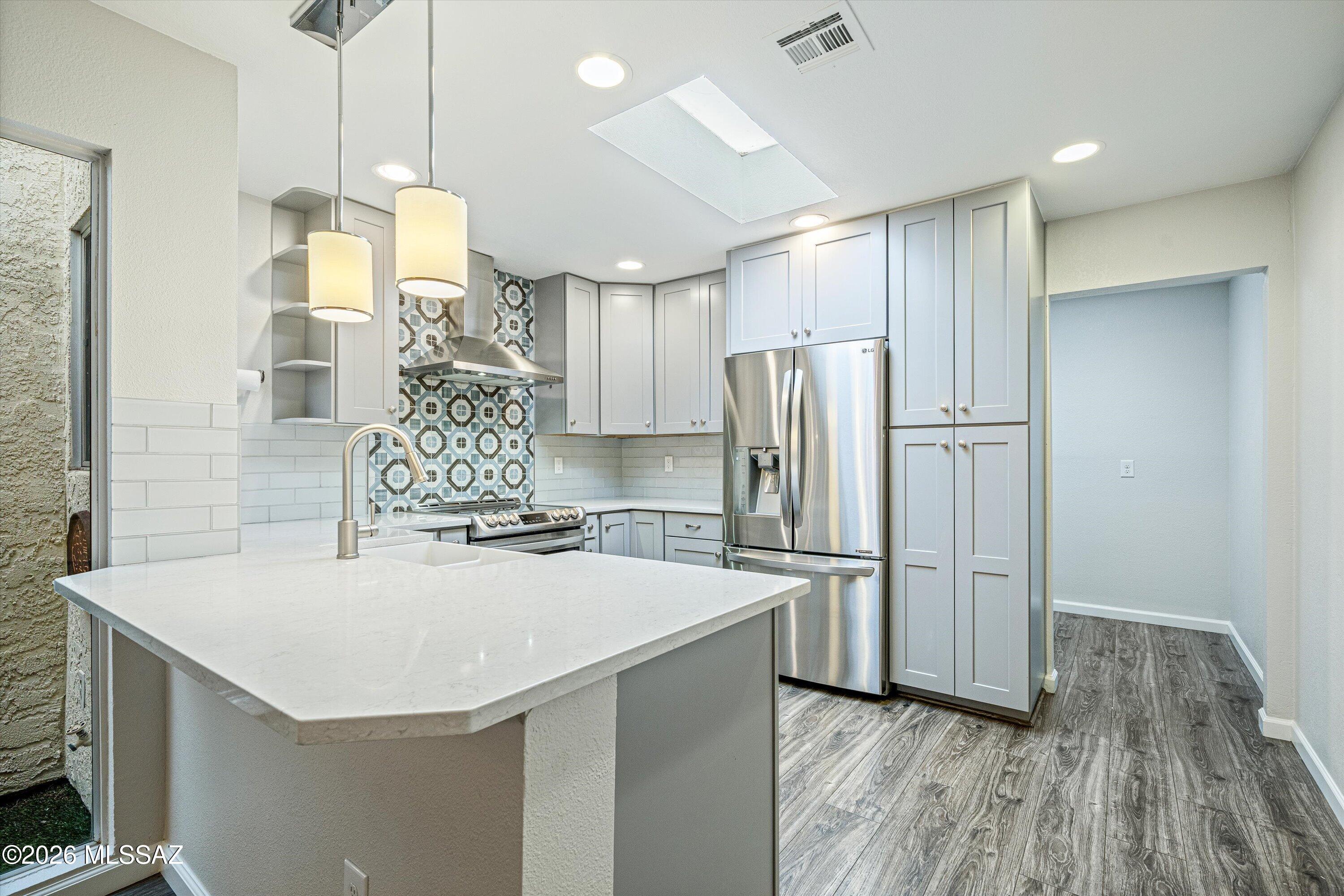 Villa Del Rio (1-148) - Residential