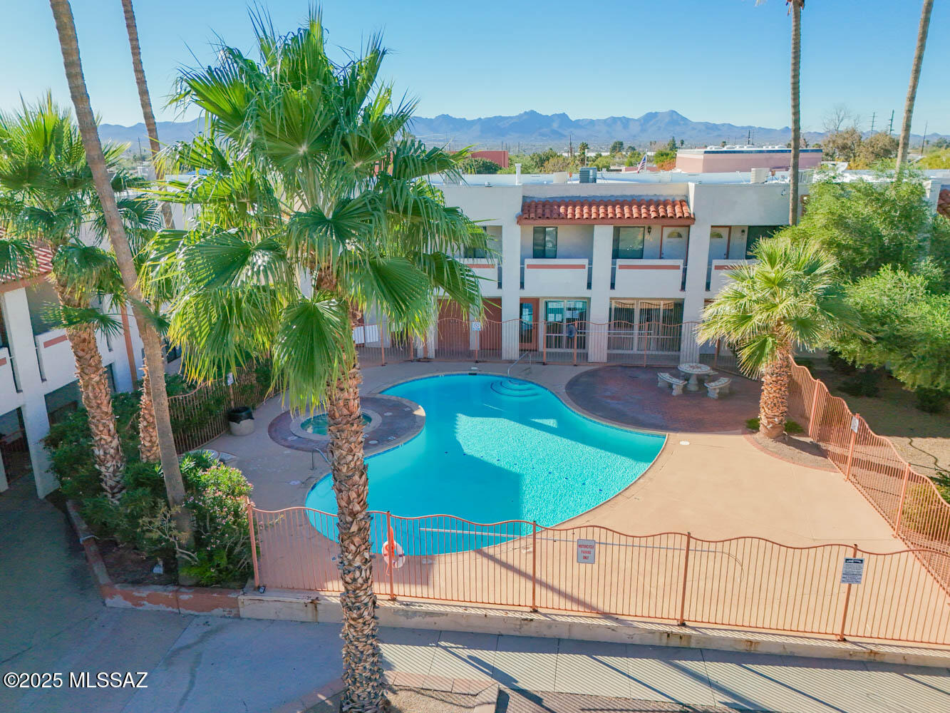 Sierra Madre Condos - Residential